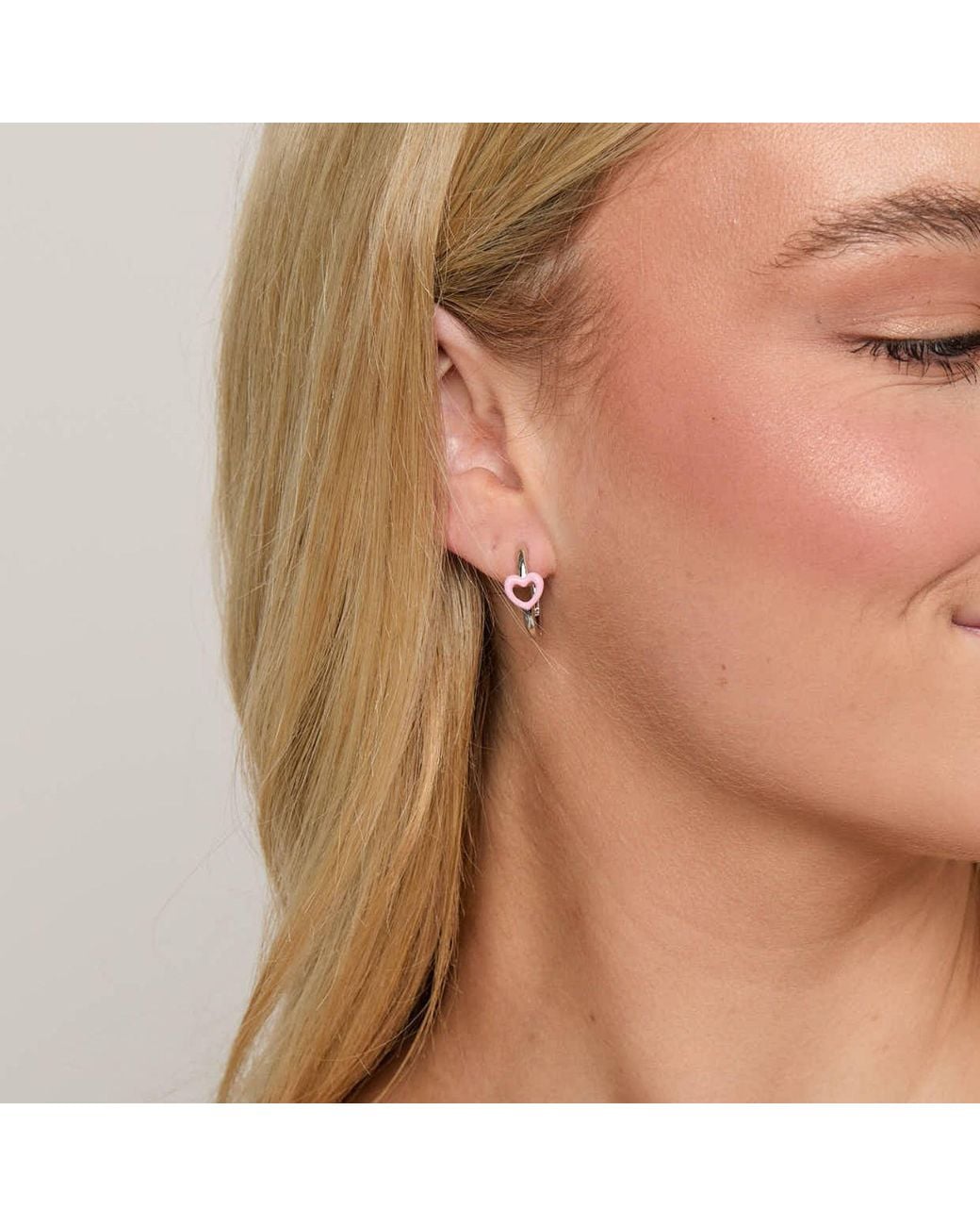 Dolcetto Designs Metallic Cometa Enamel Heart Hoop Earrings