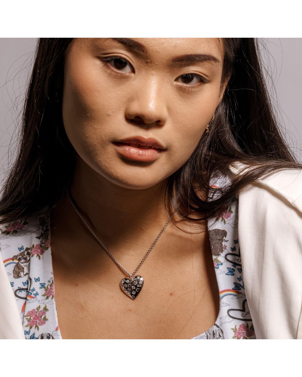 Cloud Haven Metallic Paw Prints On My Heart Necklace