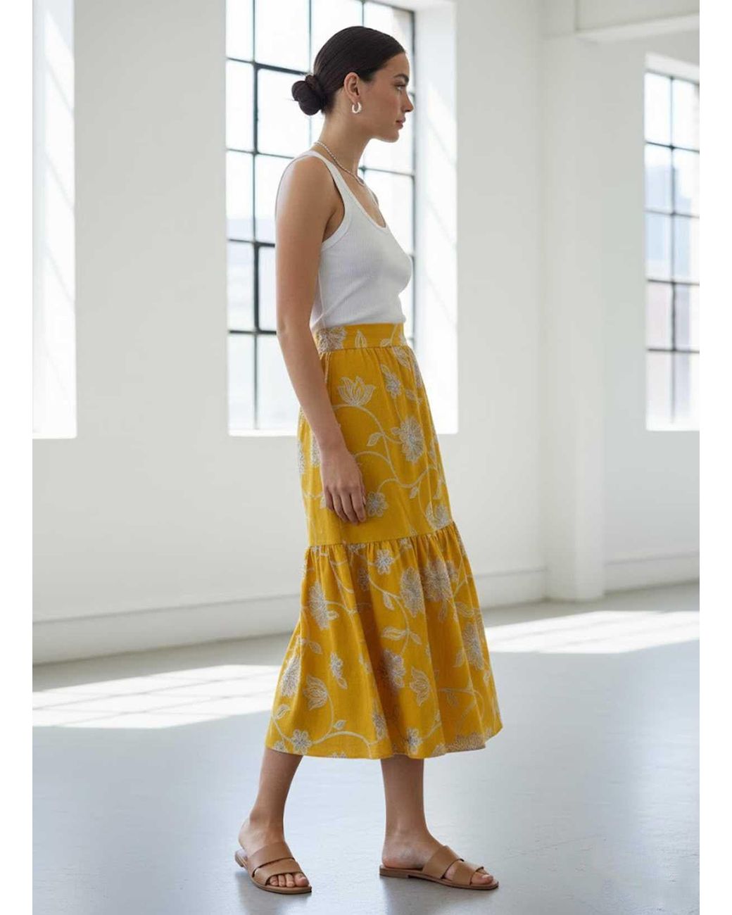 Conquista Yellow Floral Print Tiered Midi Skirt