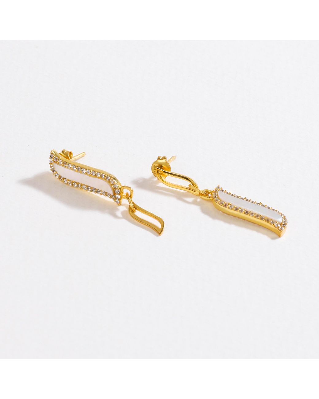 Lila Rasa Metallic Asymmetric Earrings