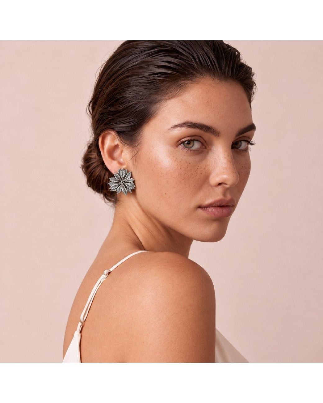 Unaloe Metallic Sterling Leaf Floral Stud Earrings – Botanical Statement Design – Handmade Italian Jewelry For