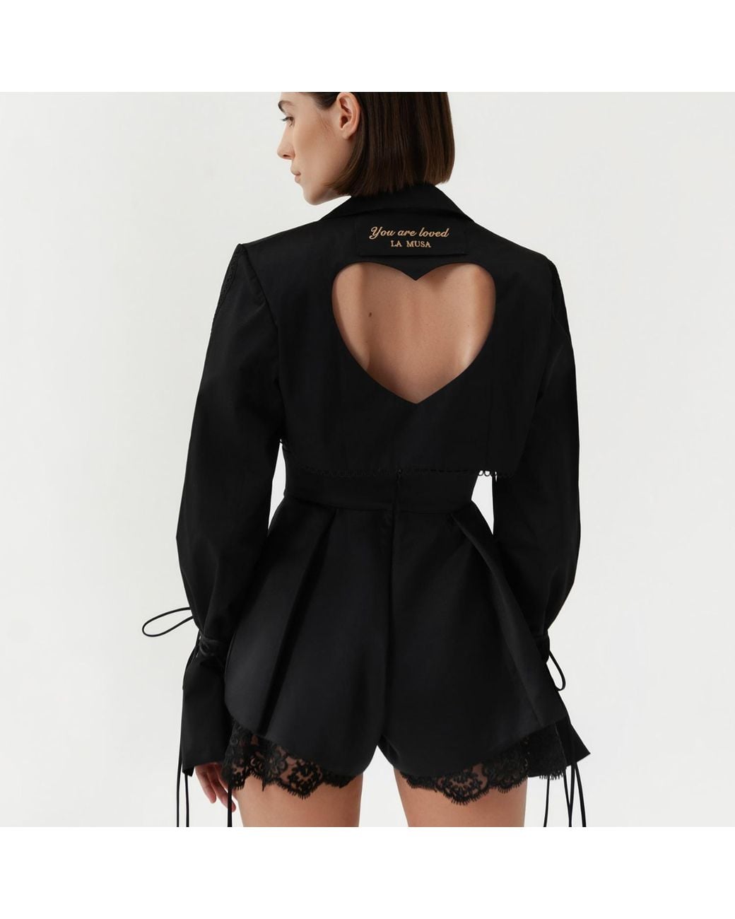 La Musa Black Heart Blazer
