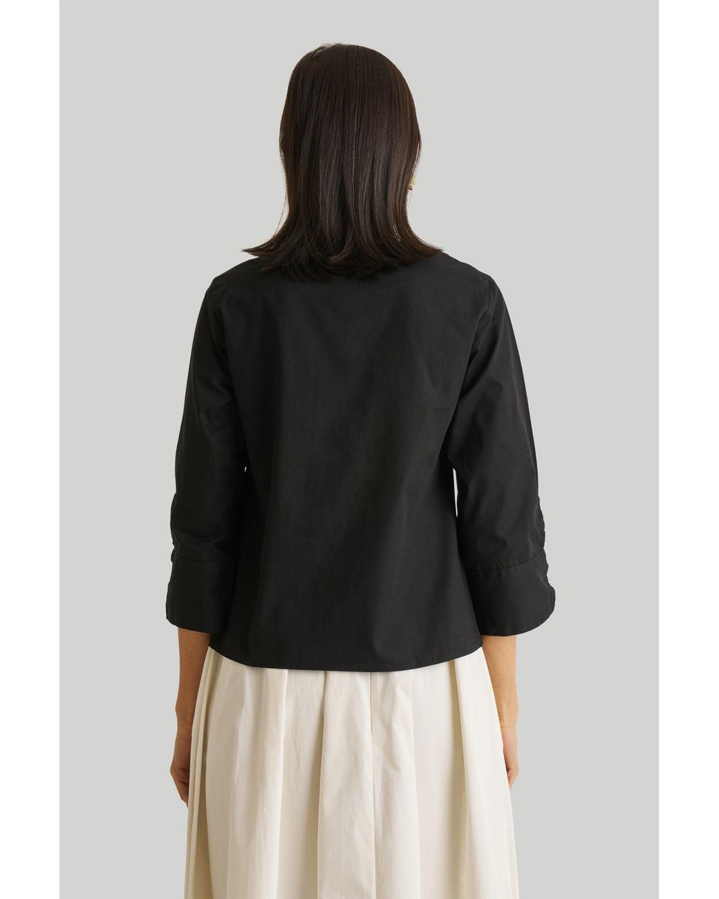 REISTOR Blue Front Twist Cotton Top