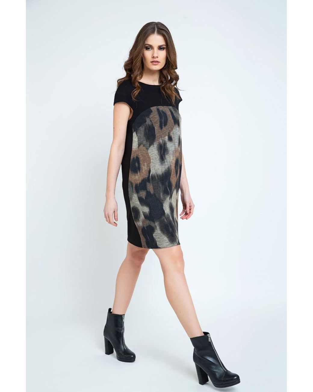 Conquista Black Abstract Print Sack Dress With Pockets