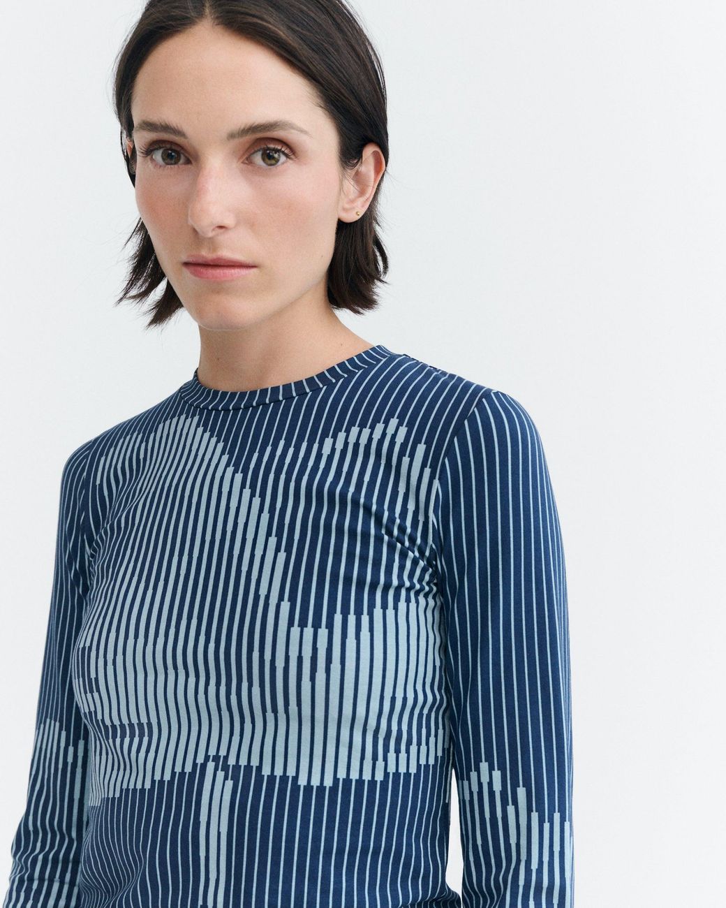 Thinking Mu Blue Brisa Lotus Top