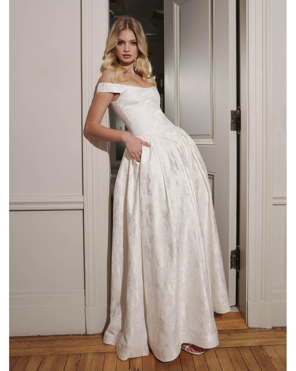 Miss Circle New York White Tinsley Jacquard Bardot Wedding Gown