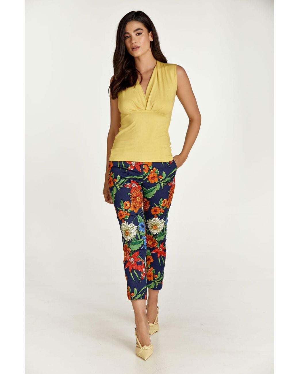 Conquista Blue Floral Cotton Pants
