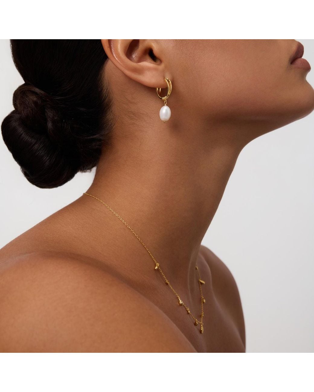 Vanhi Metallic Rhea Molten Cascade Necklace