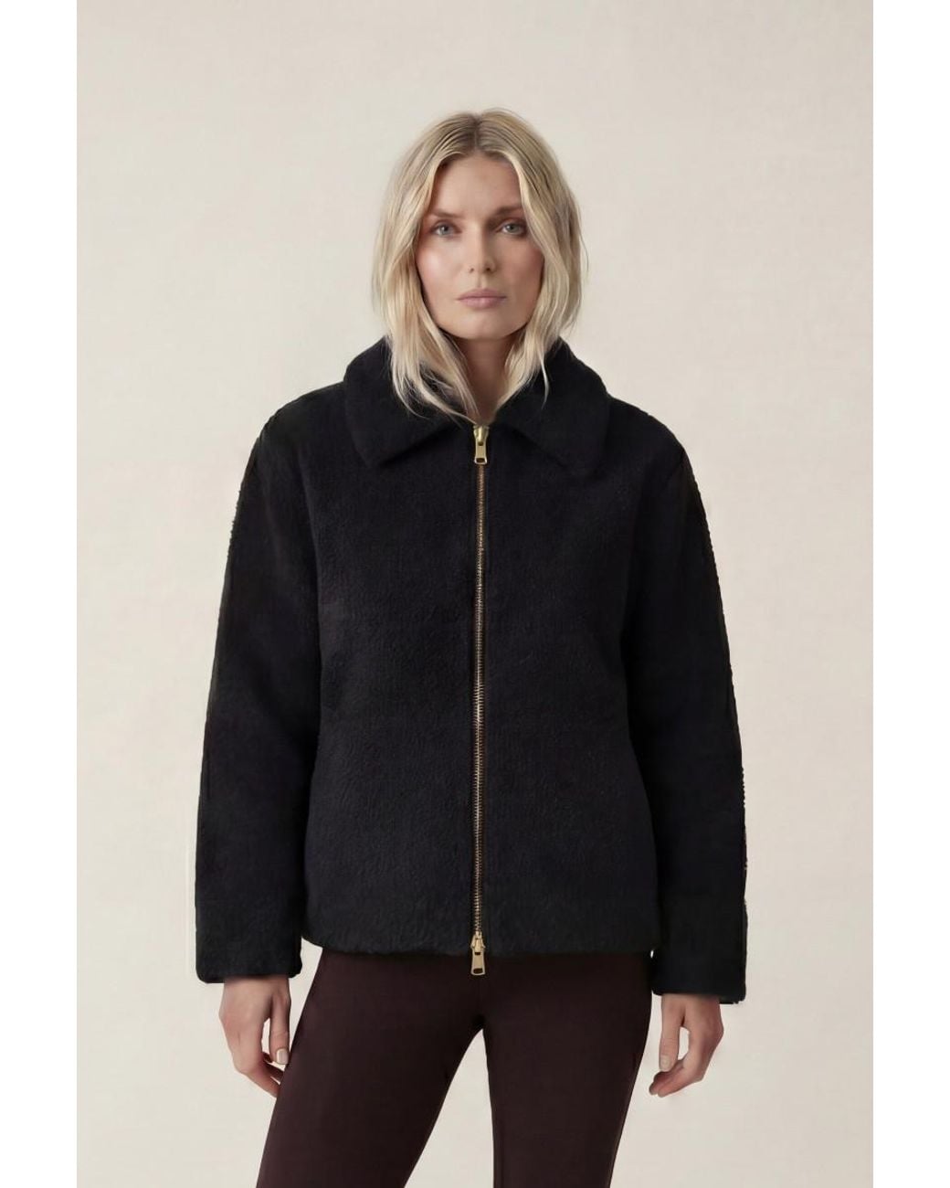 ROAV Black Lightweight Fleece Jacket With Zip