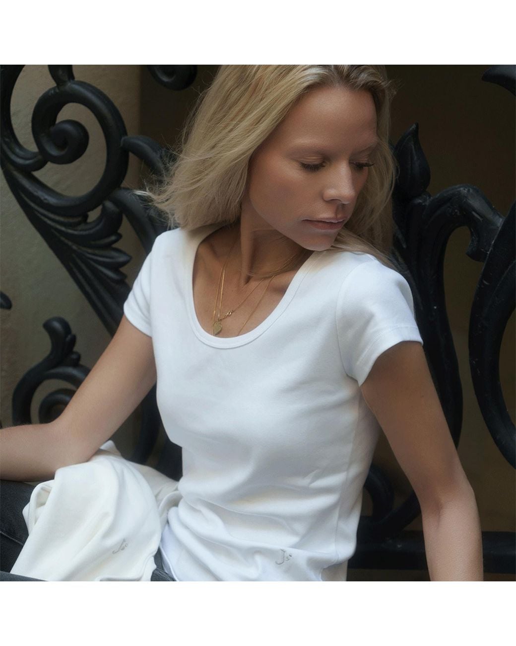 Yae; Gray Core T-Shirt