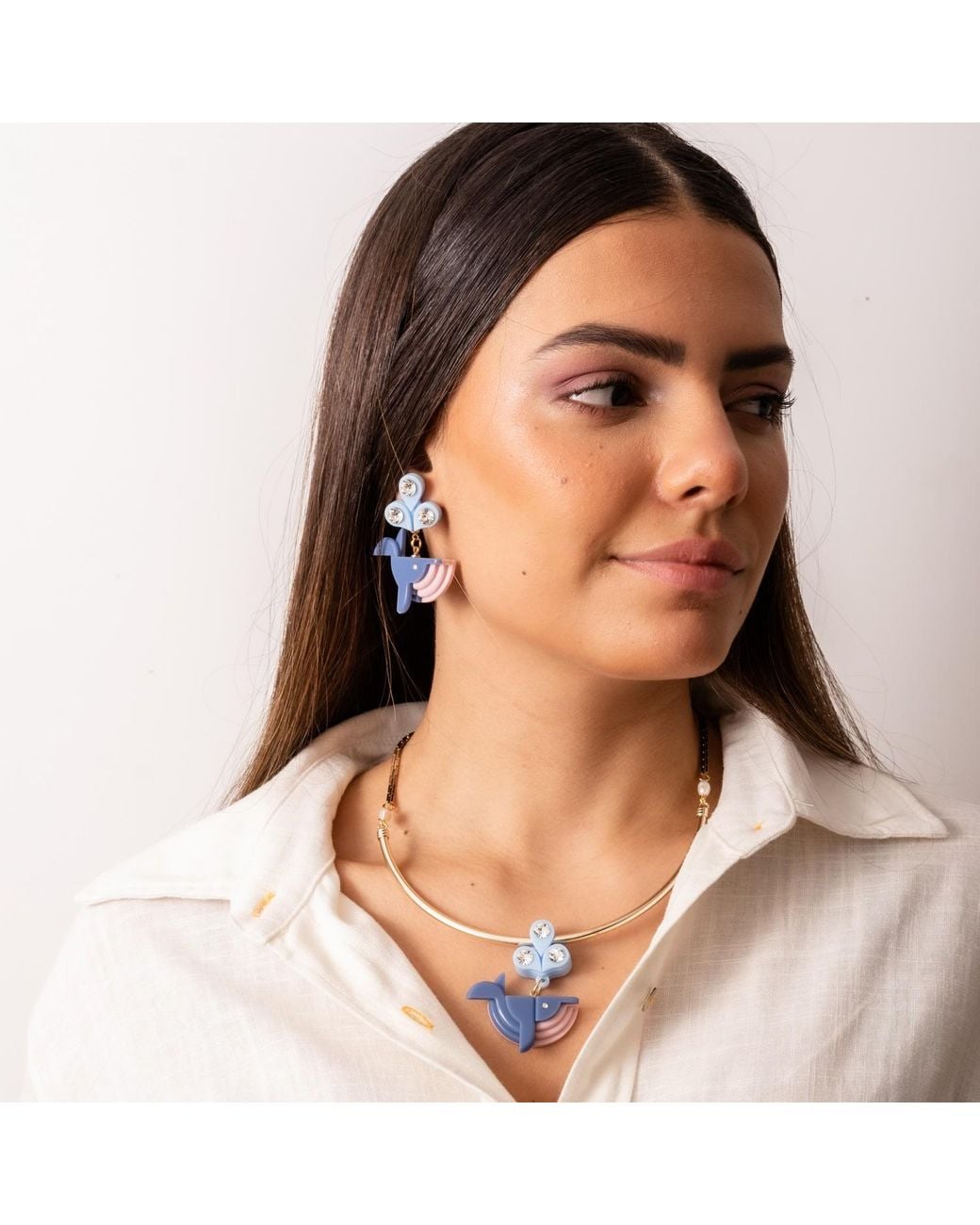 Gissa Bicalho Blue Handmade Necklace Whale Hortensia