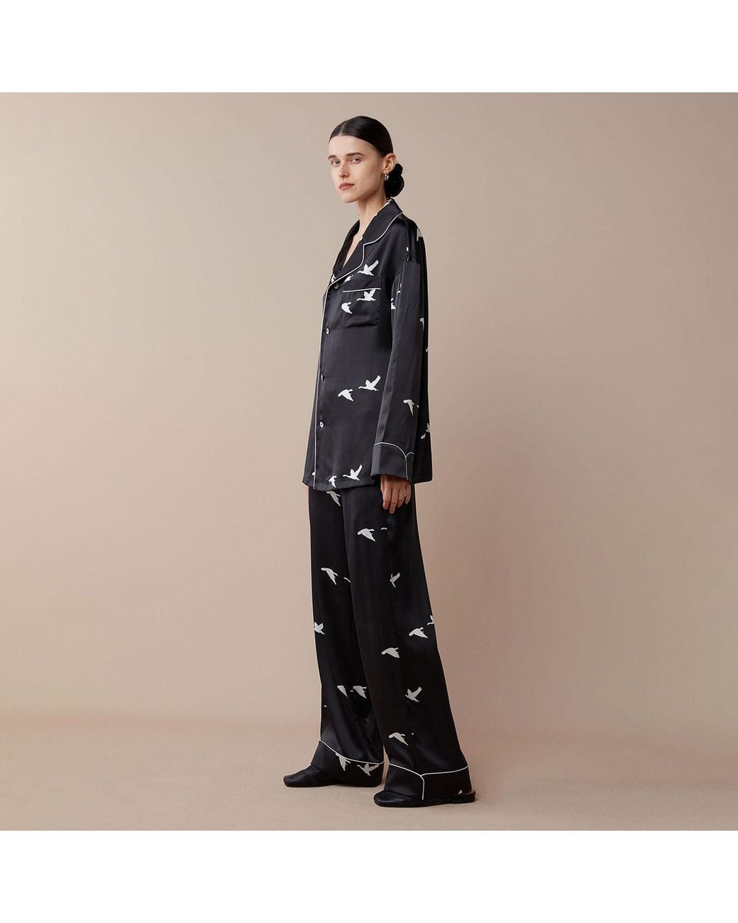 Silkinc Black Swan Goose Pajamas
