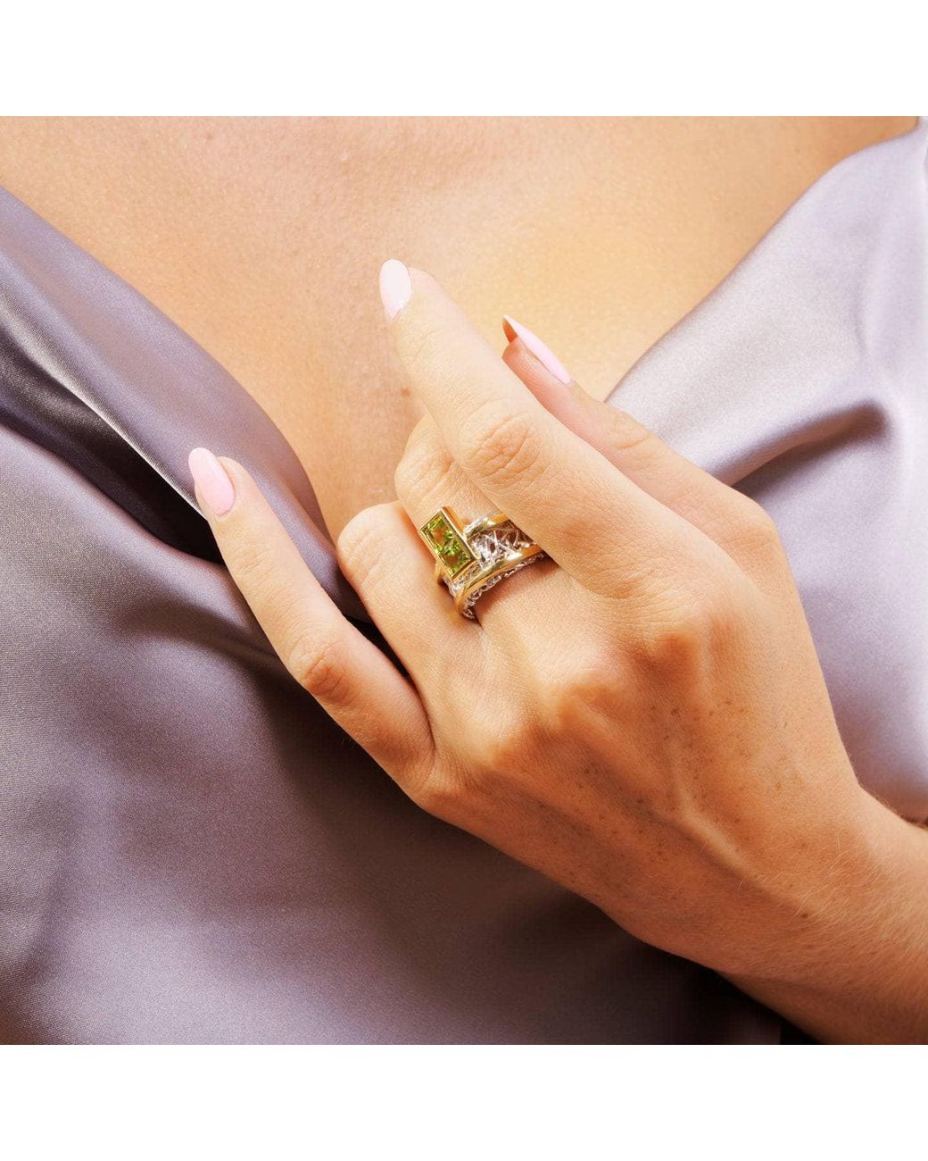 German Kabirski Metallic Verina Plated Ring With Peridot