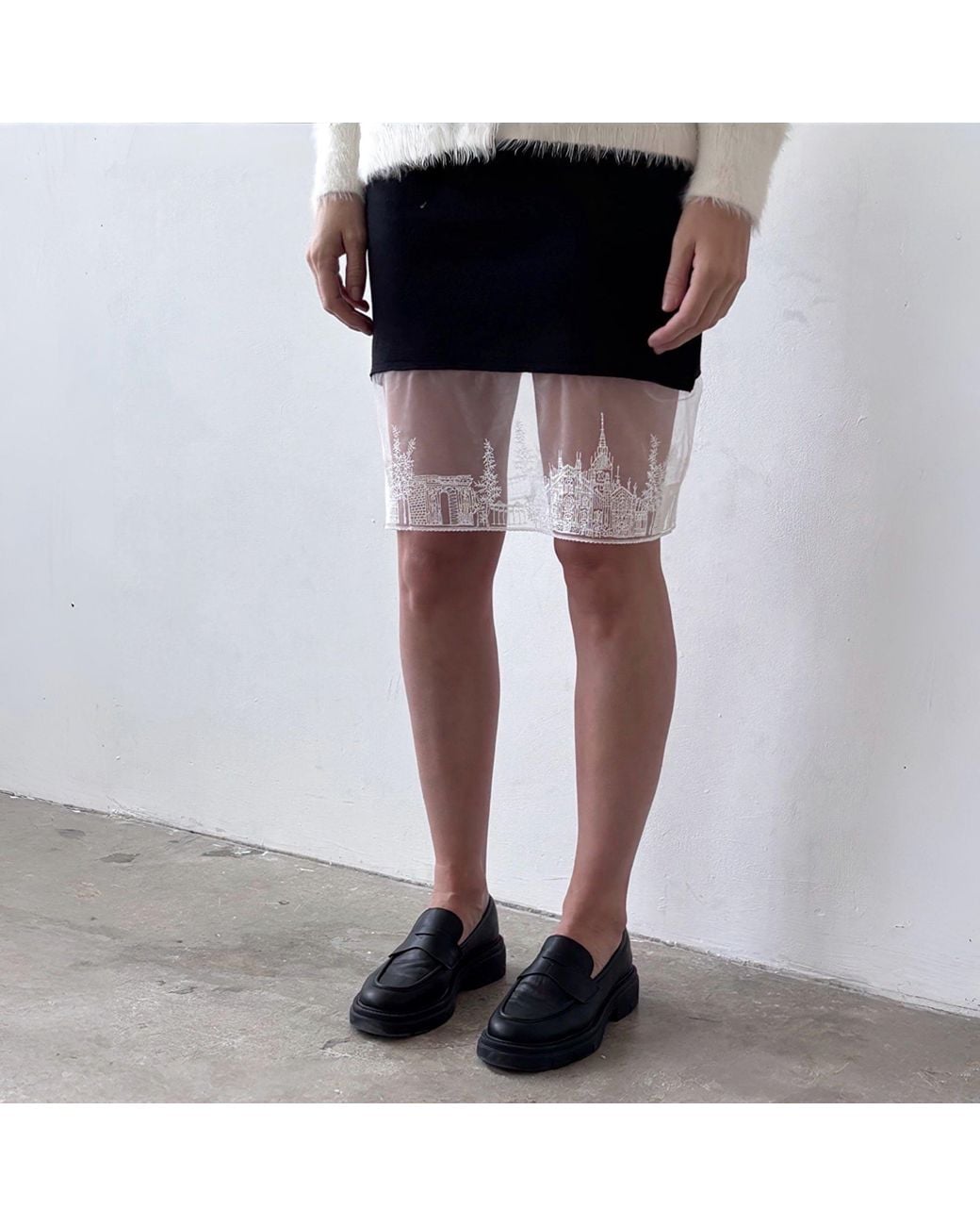 London Atelier Byproduct Black Mini Knit Skirt With With Embroidery Lace