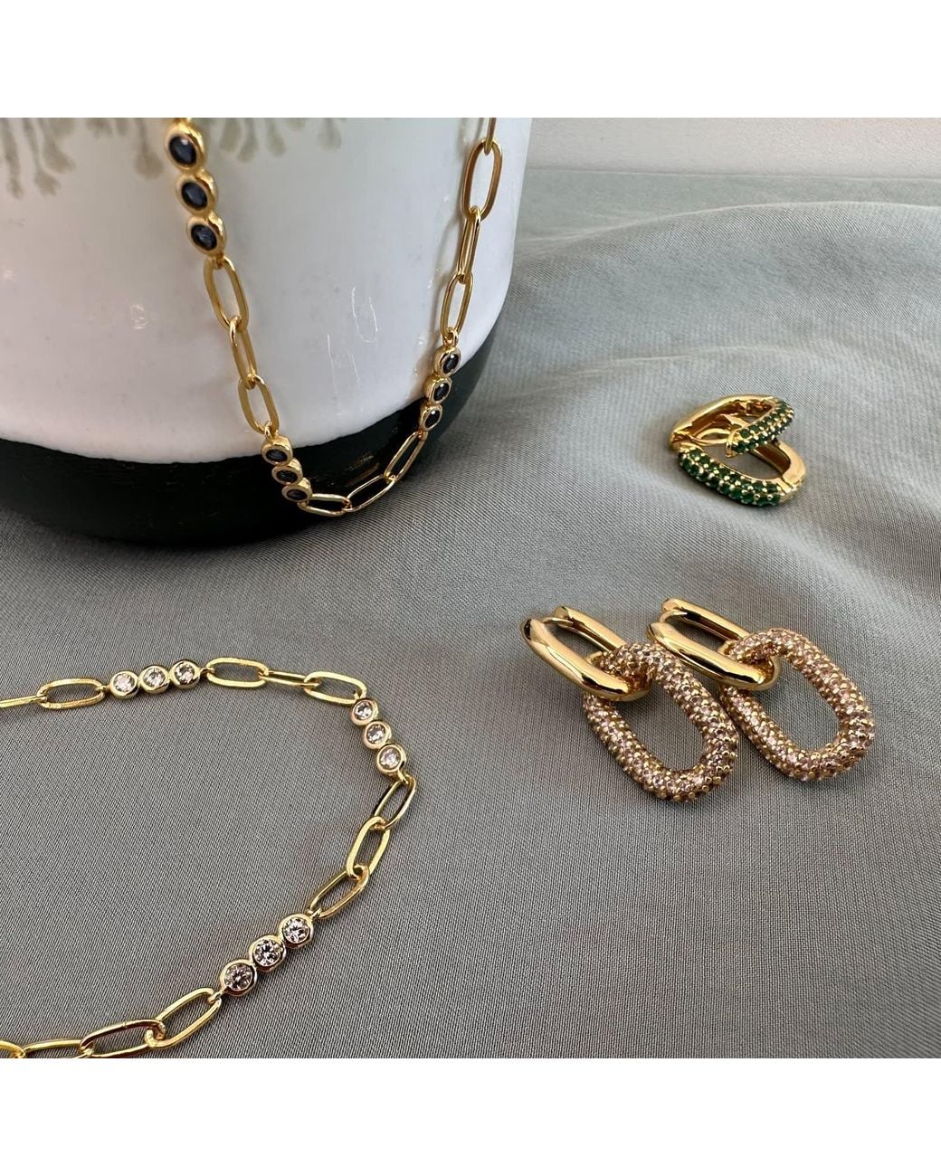 Clemence Wren Metallic Triple Sapphire Gemstone Necklace Chain