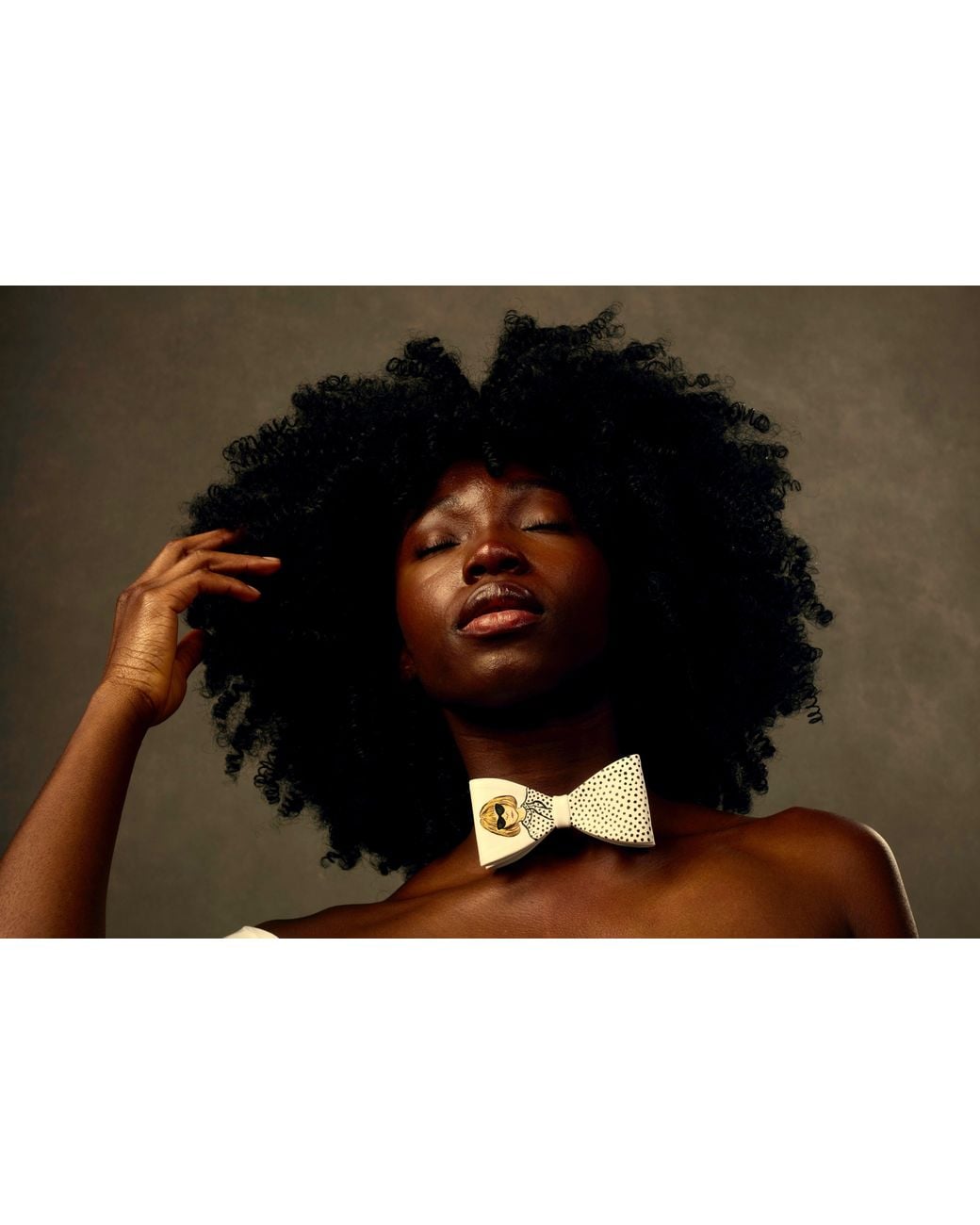 Nafari Moda White Anna Bow