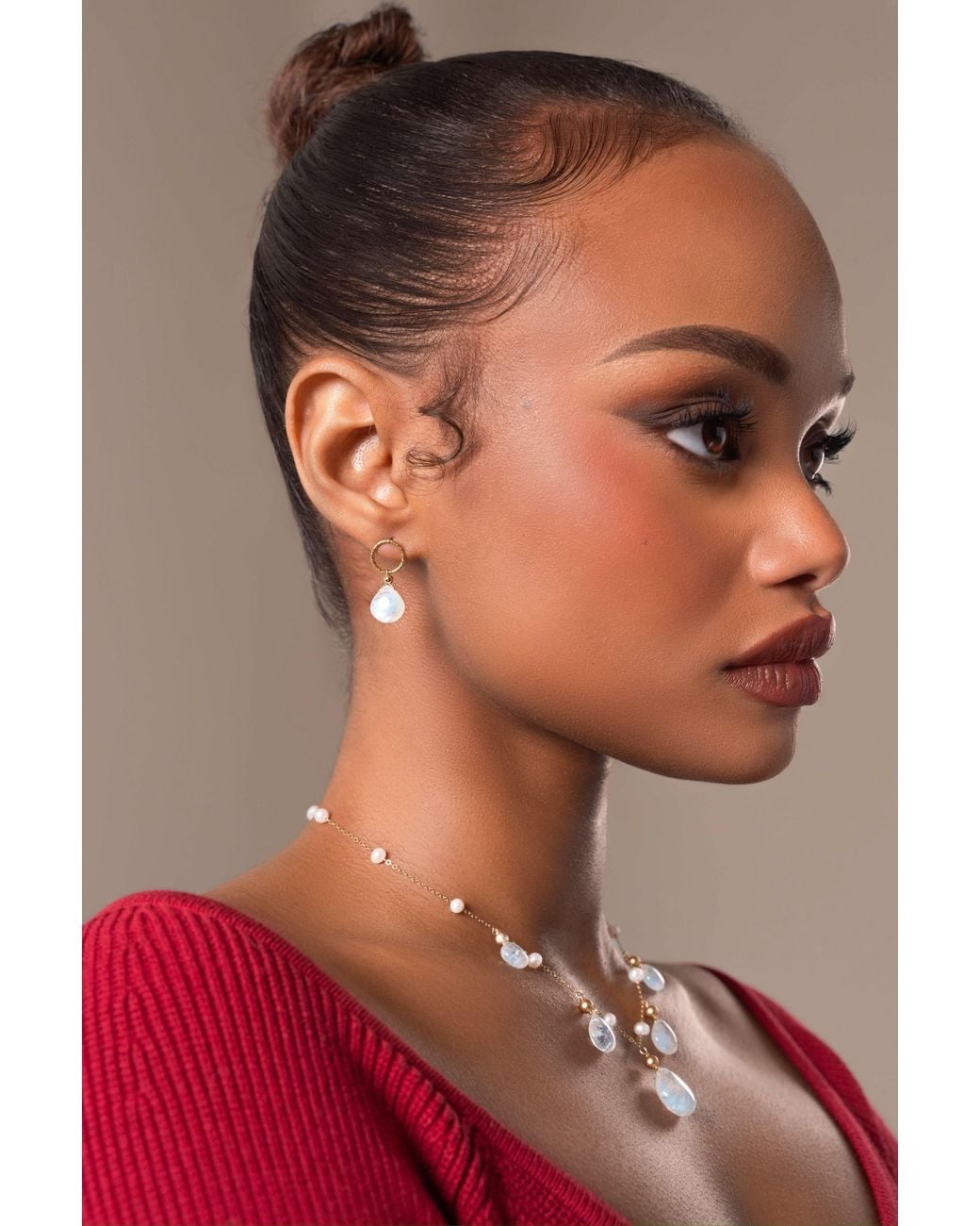 Katy Faye Metallic Neutrals Vida Moonstone Necklace