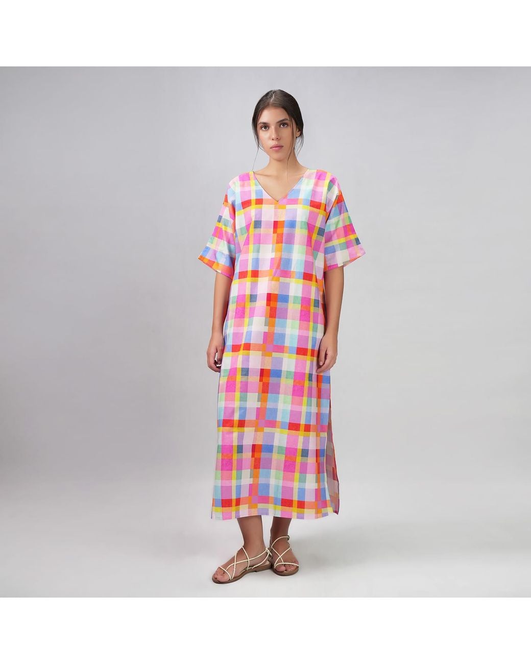 DHARA SHETH DUBAI Red Palette Picnic Long Kaftan Dress With Side Slit