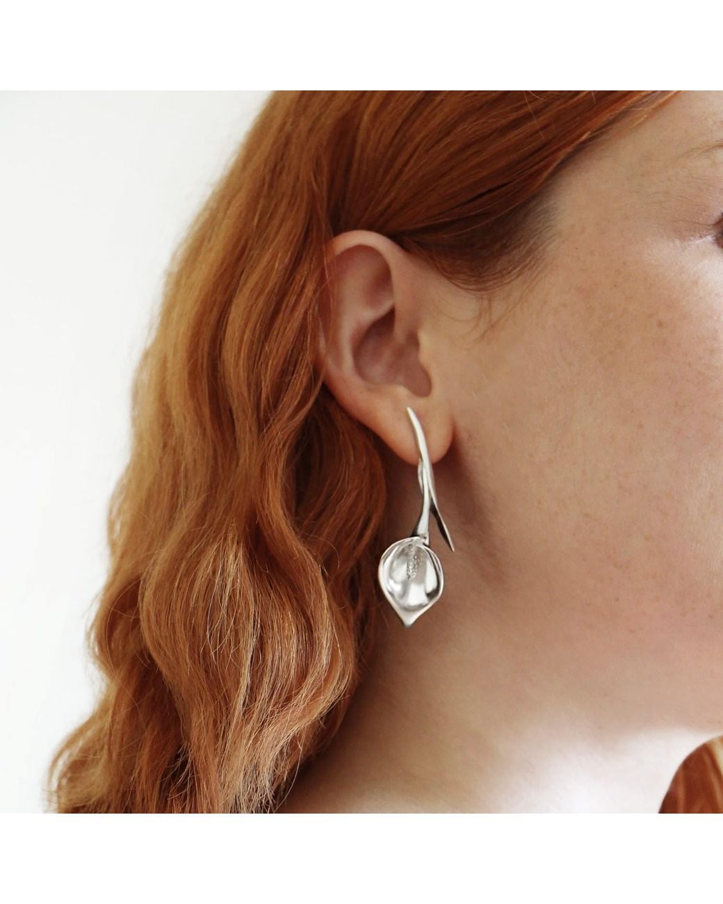 Agora Jewellery White Calla Maxi Earrings