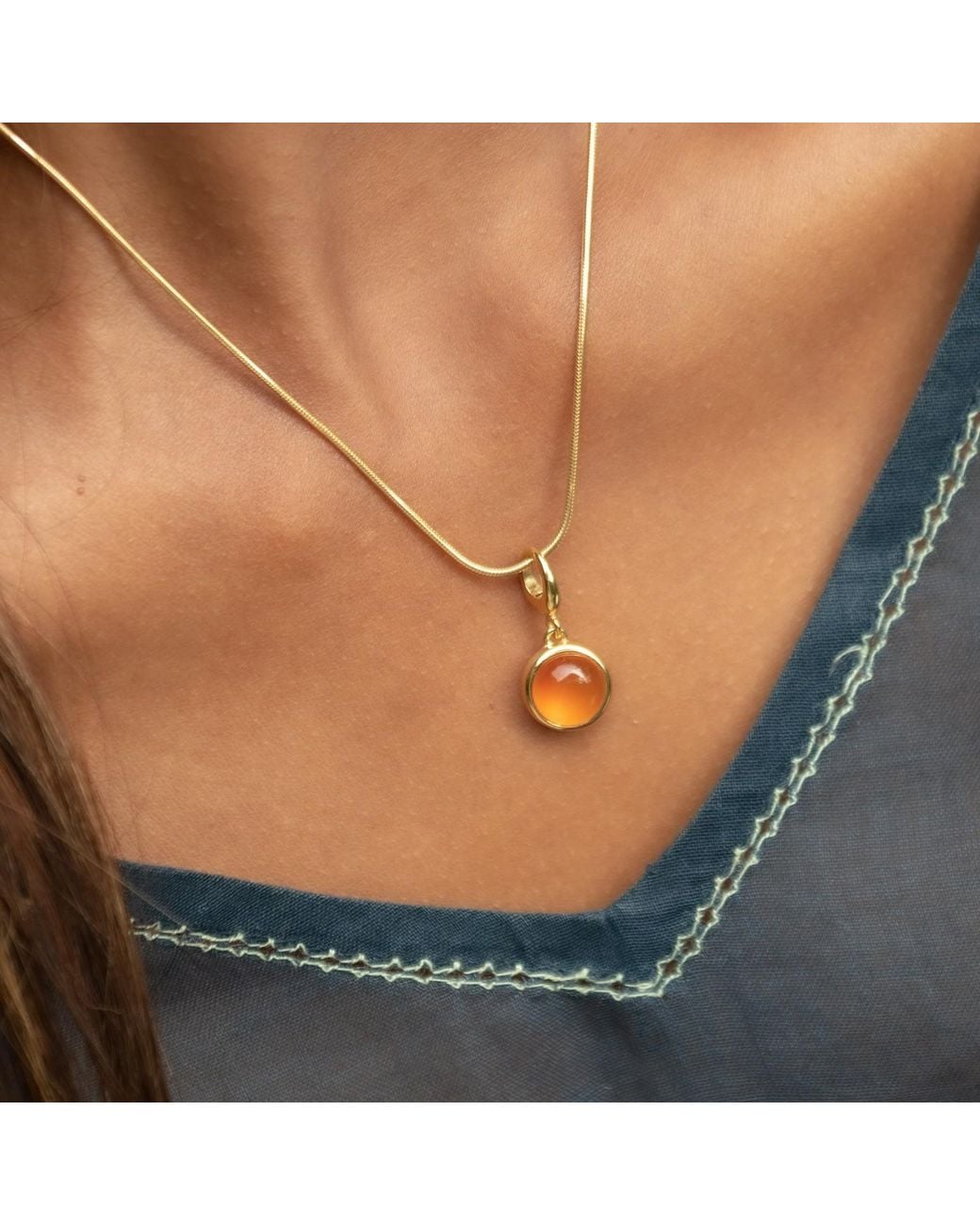 Lily Charmed Metallic Plated Agate Healing Stone Necklace With Round Snake Chain