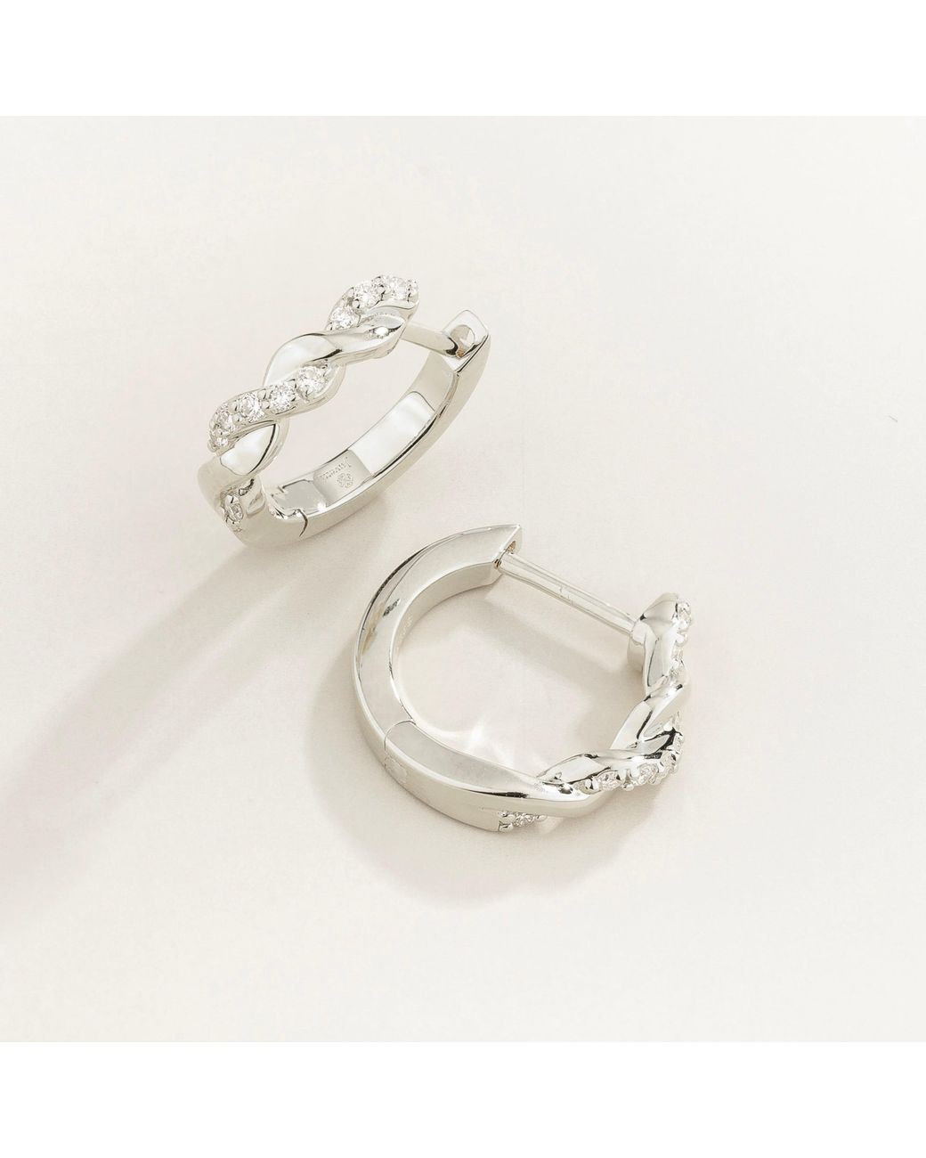 Juvetti Metallic Twist Diamond Huggie Hoop Earrings