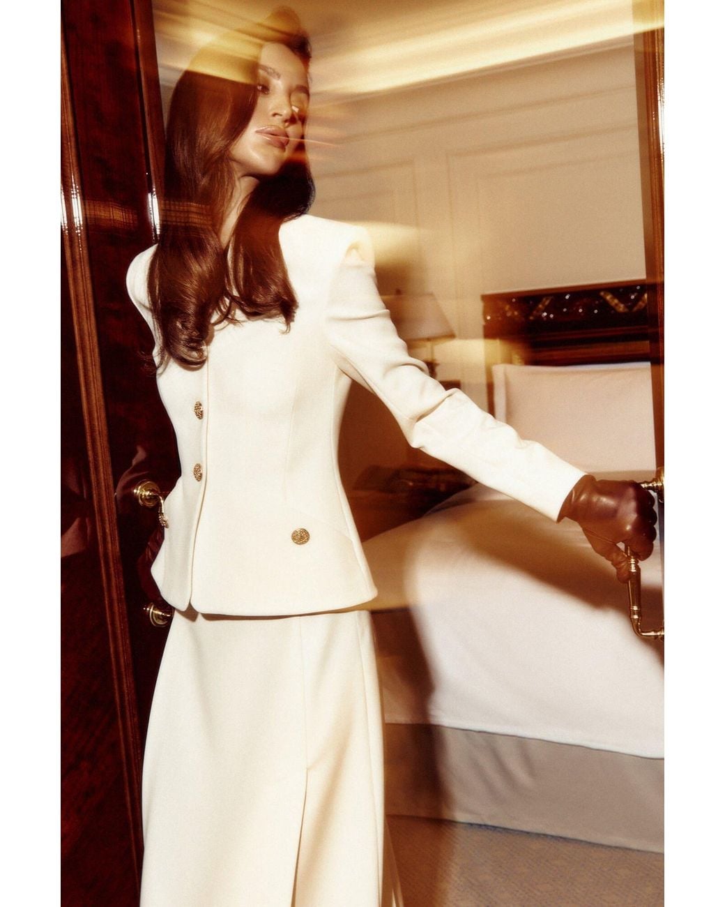 POST MERIDIEM White Fitted Silhouette Jacket