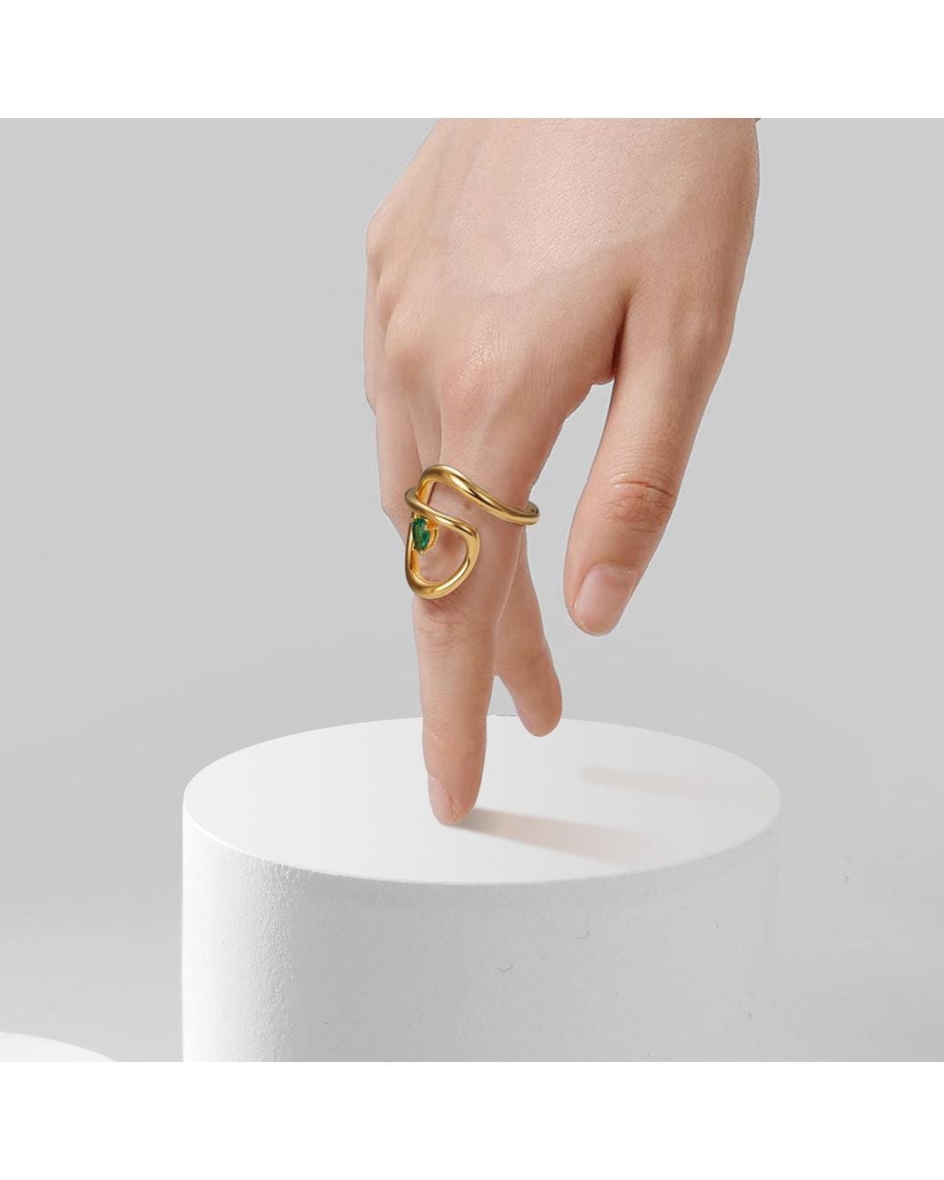 Meulien Metallic Flowing Waterdrop Solitaire Ring