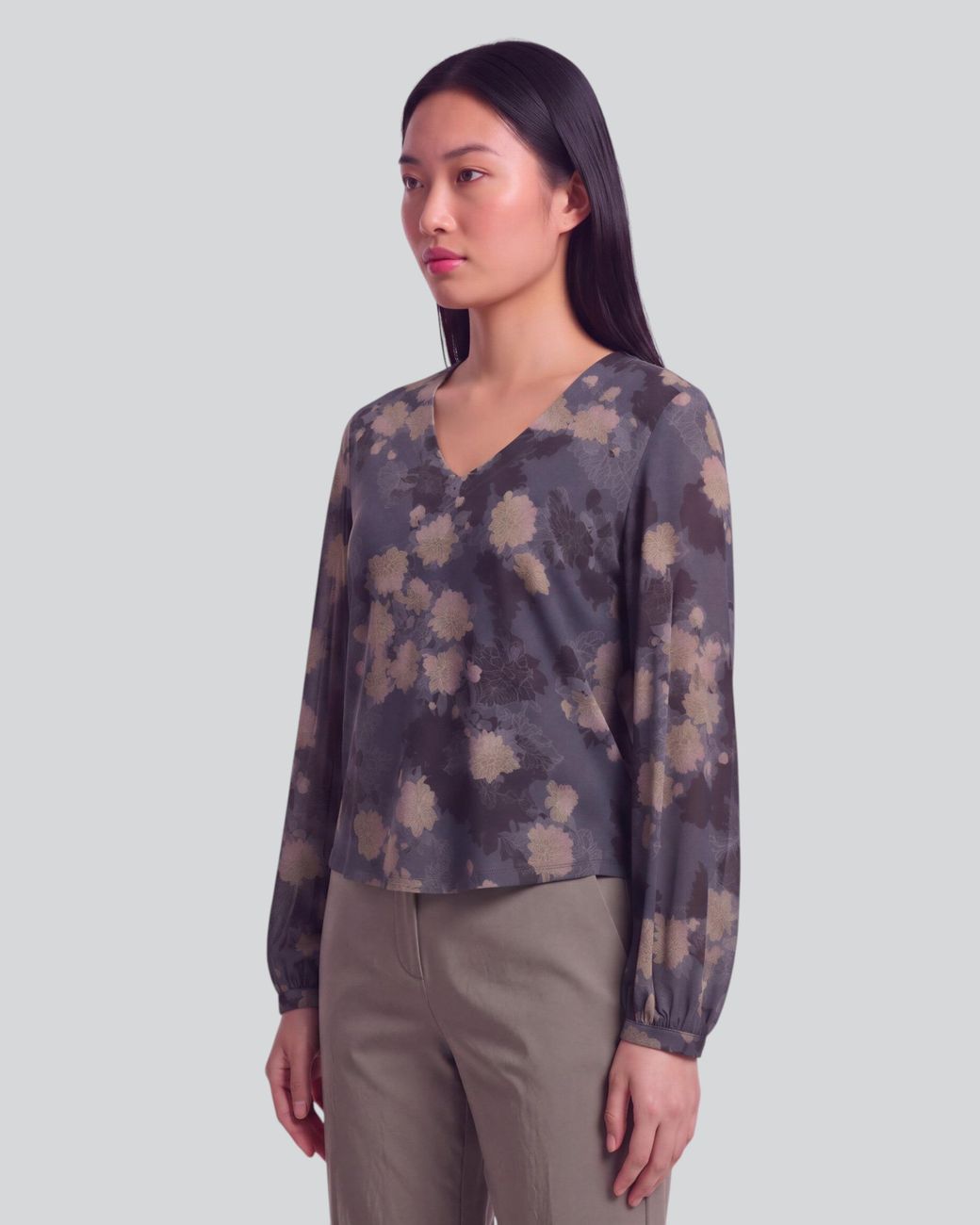 Lords of Harlech Blue Val Lans Floral Lyocell Stretch V-Neck Top