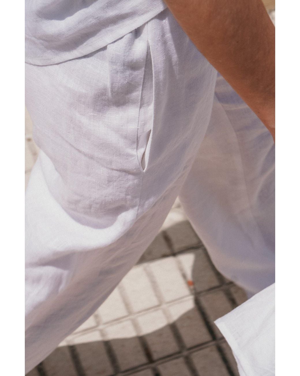 Idyllo White Linen Wide Trousers Pants With Pockets