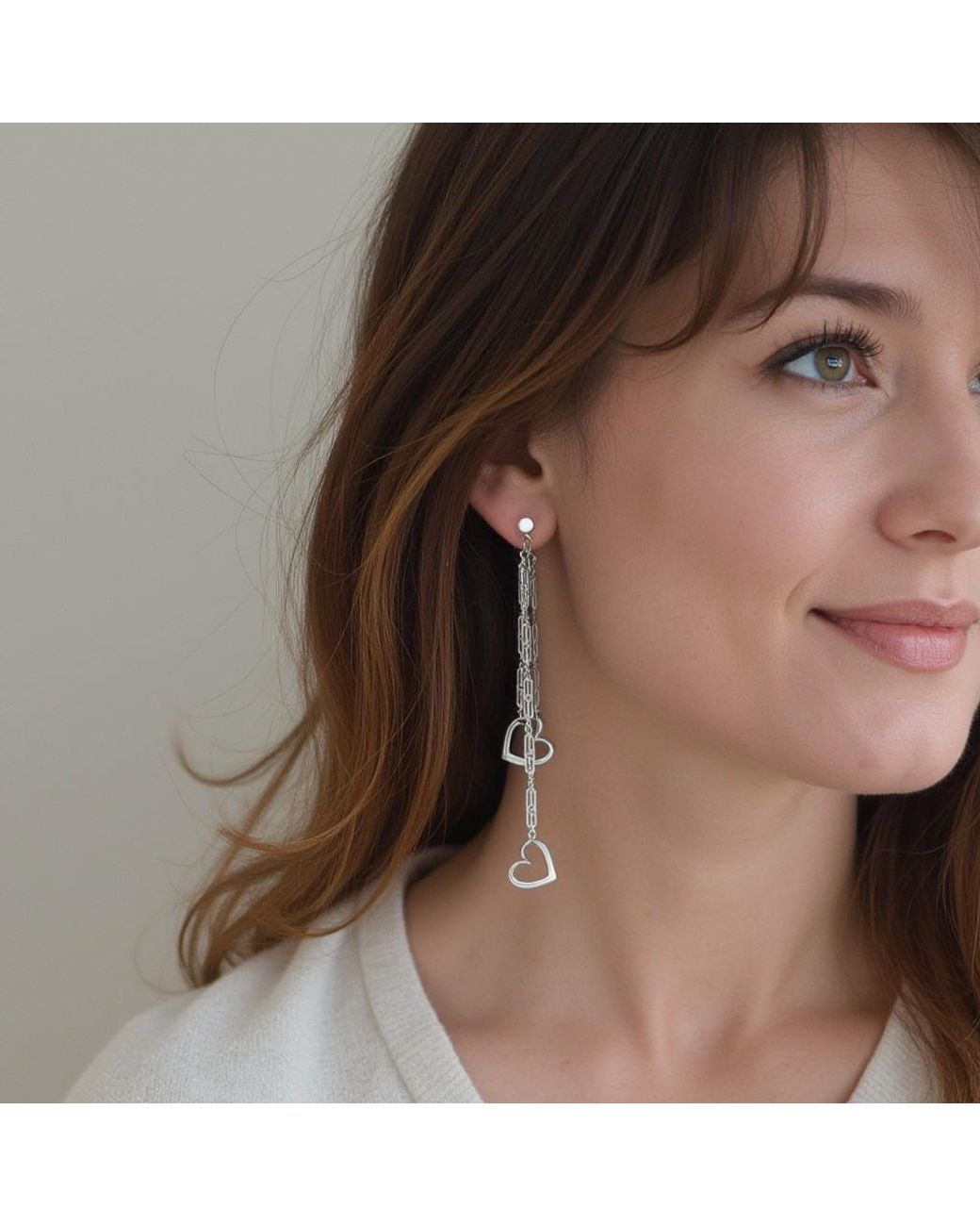 Rejected Hearts Club White Con Amor Heart Charm Dangle Chain Earrings