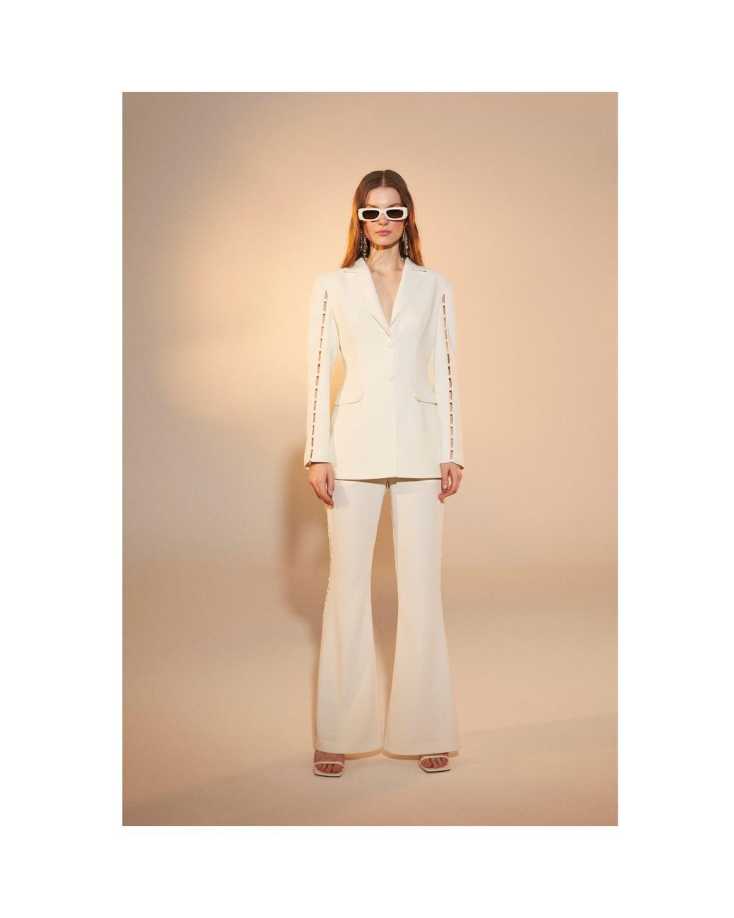 NAZLI CEREN White Marylebone Crepe Blazer In Vanilla Ice