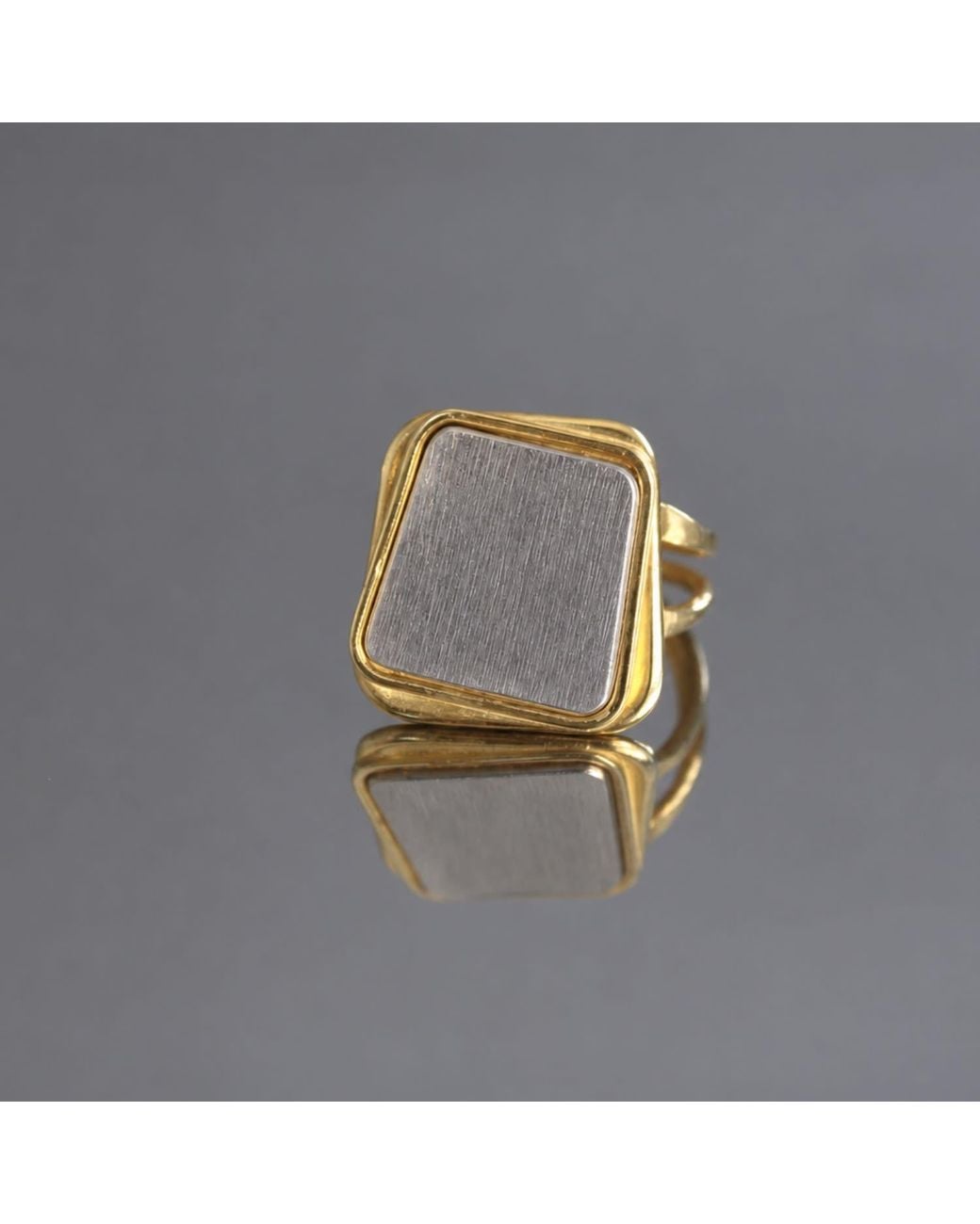 1610Istanbul Metallic Timeless Boho Ring