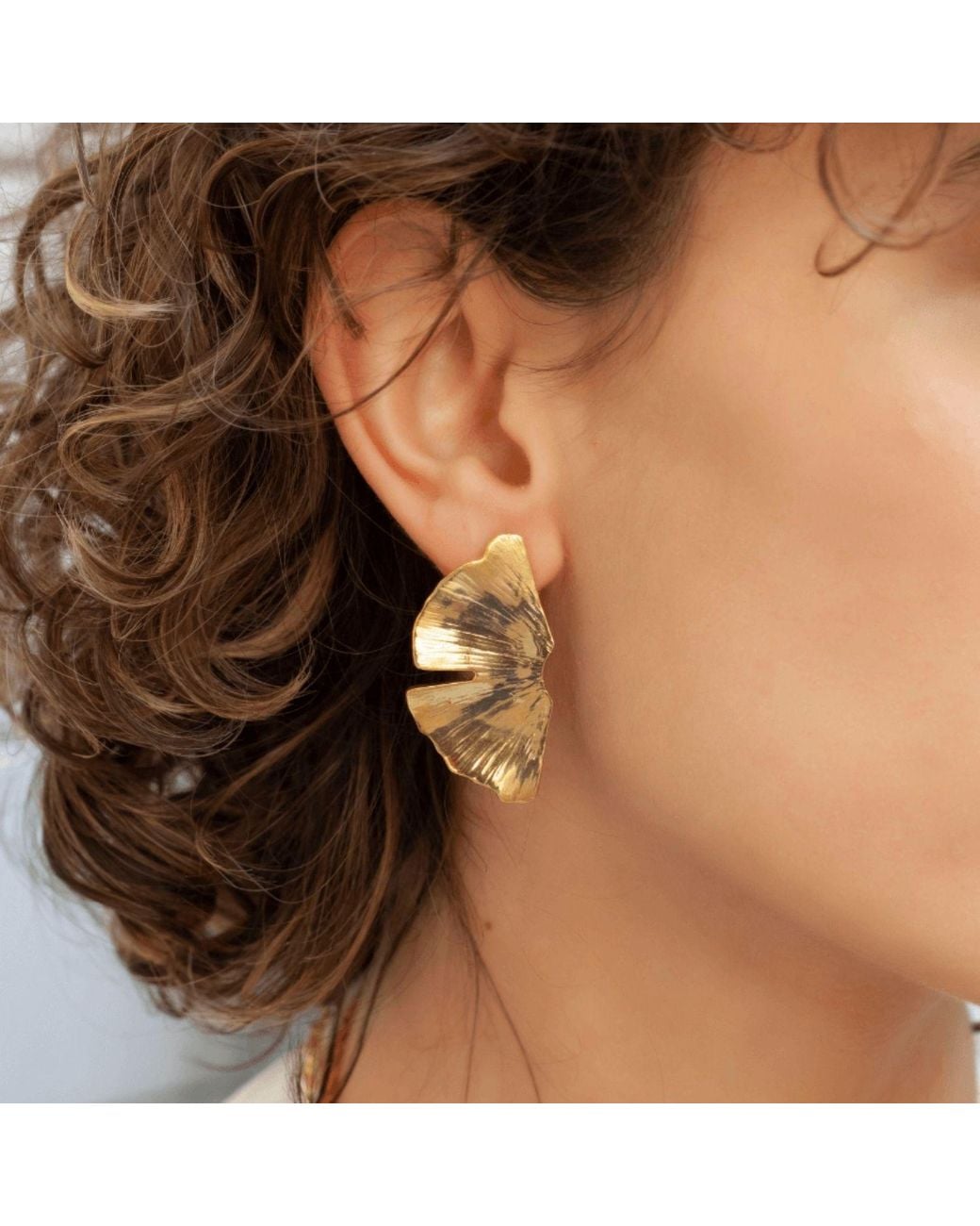 LINYA JEWELLERY Metallic Big Leaf Boho Earrings
