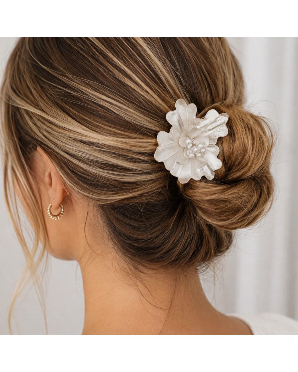 Nuvv Collection Brown Handmade Mother Of Pearl Floral Hair Ornament – Decorative Hair Clip Cover