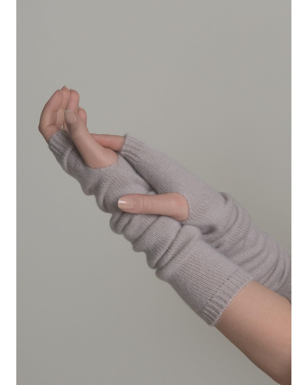 Fiora Muse White Cashmere Arm Warmers