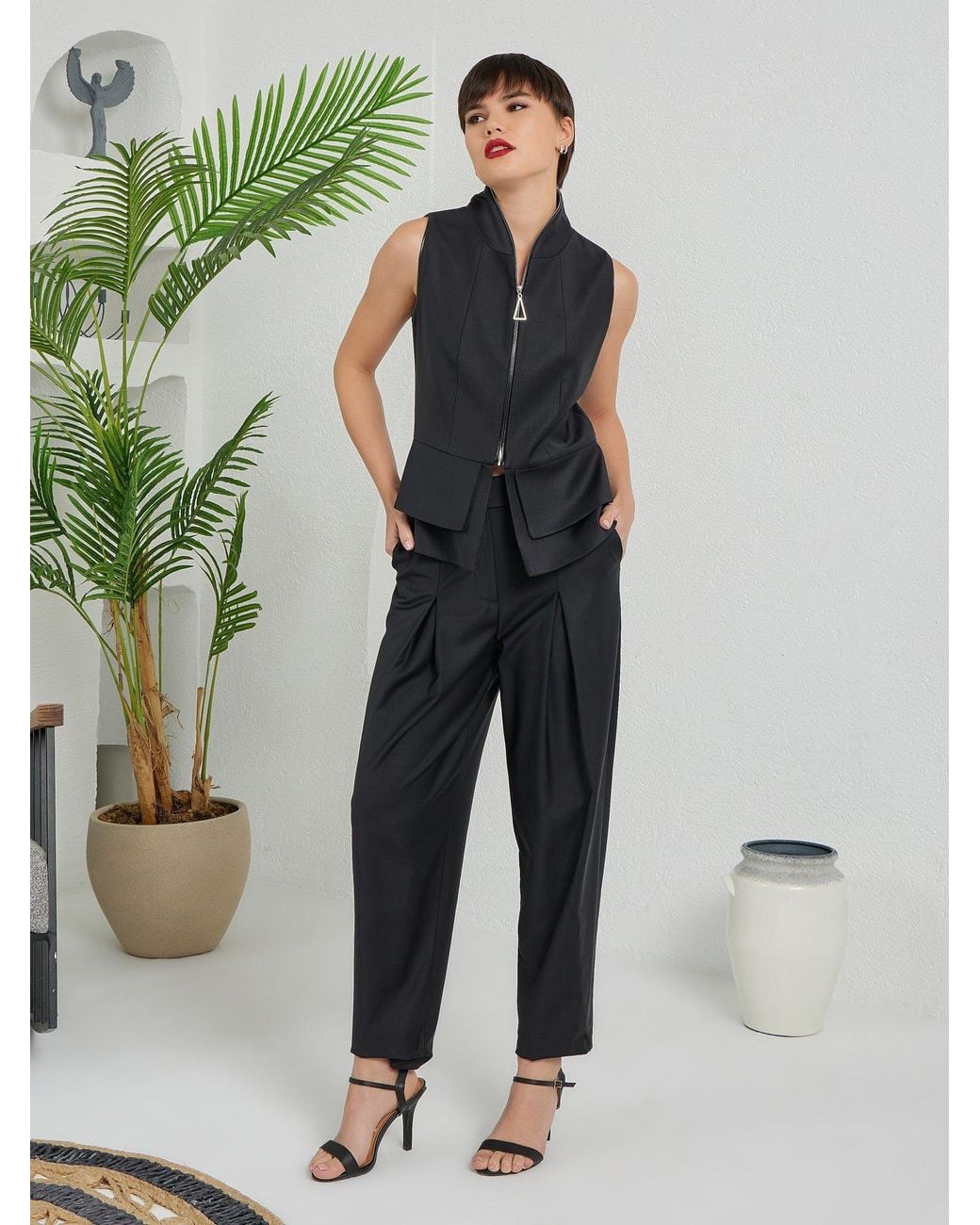 Lumina Eligma Black Construct Vest Suit
