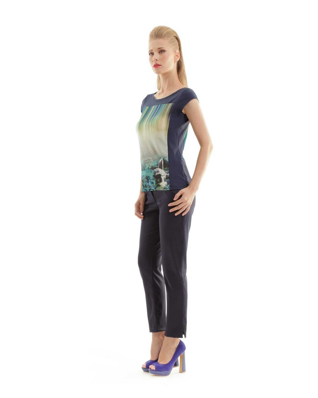 Conquista Blue Classic Straight Pants