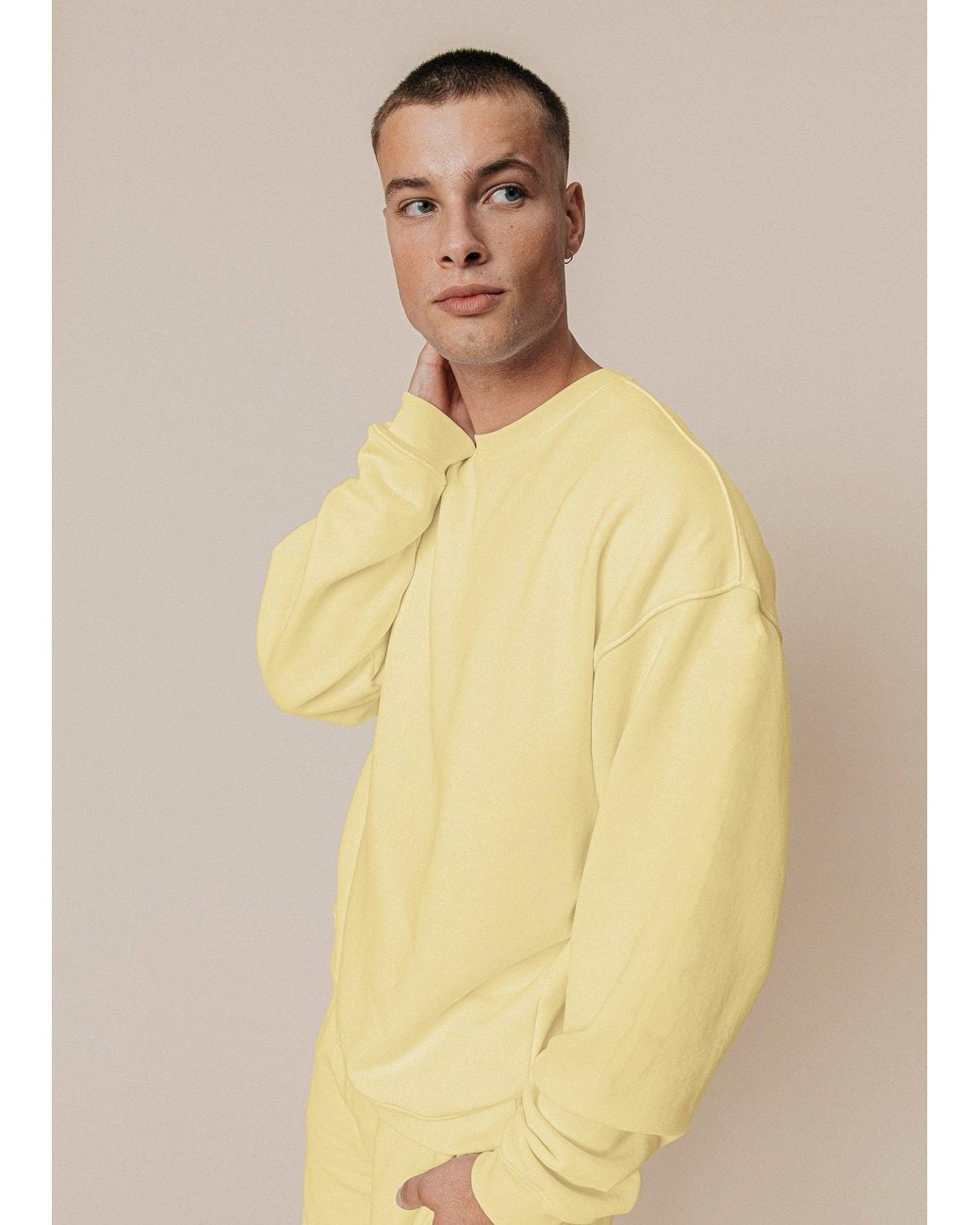 Ocio Leisurewear Yellow Oversized Crewneck for men
