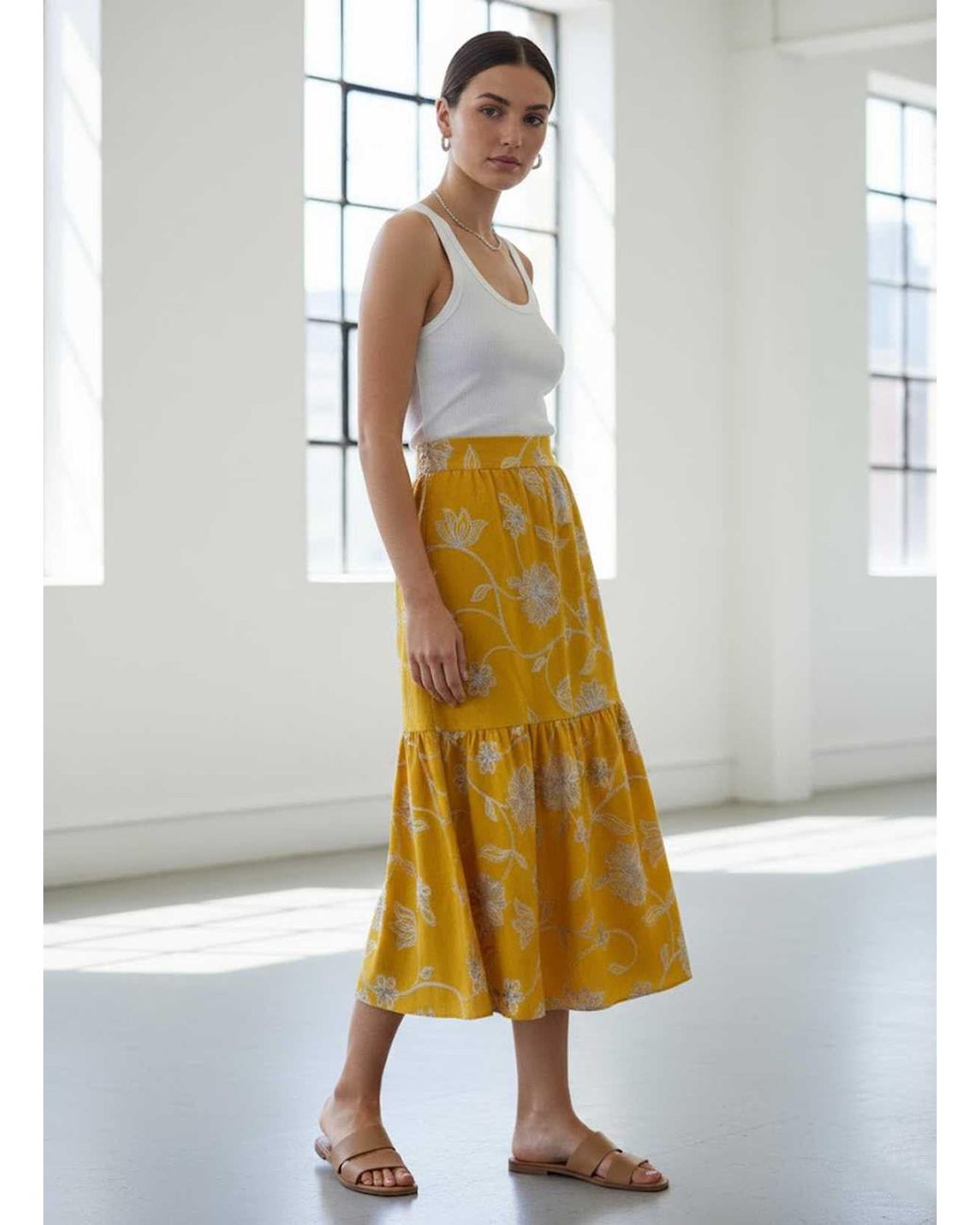 Conquista Yellow Floral Print Tiered Midi Skirt