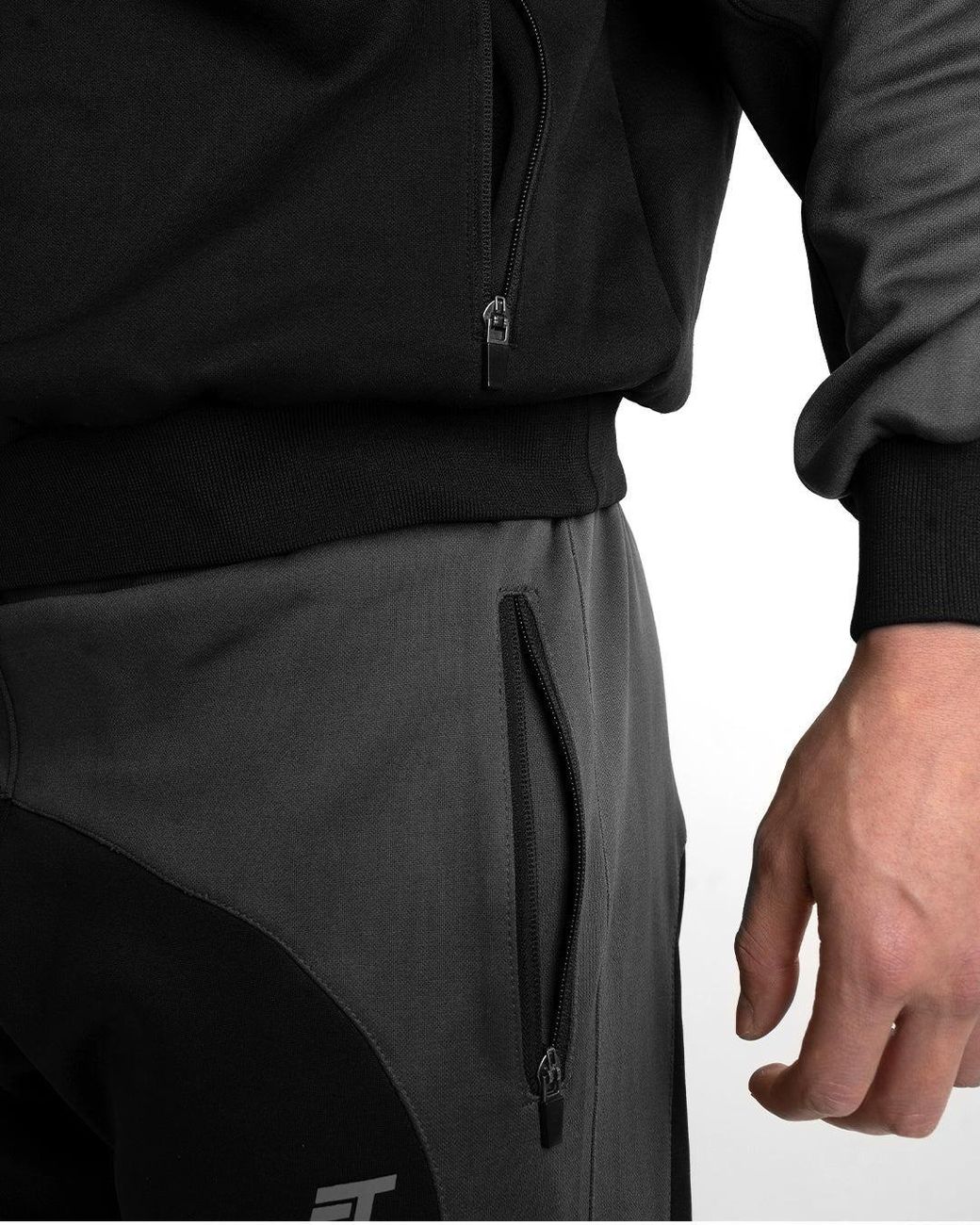 Foster Taylor Black Ft Tech Fleece Jogger for men
