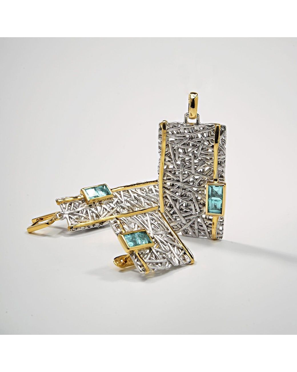 German Kabirski Metallic Verina Topaz Ring