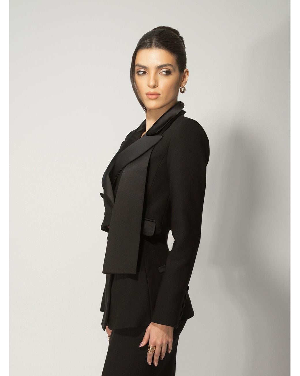 Tia Dorraine Black Très Chic Two-Part Blazer