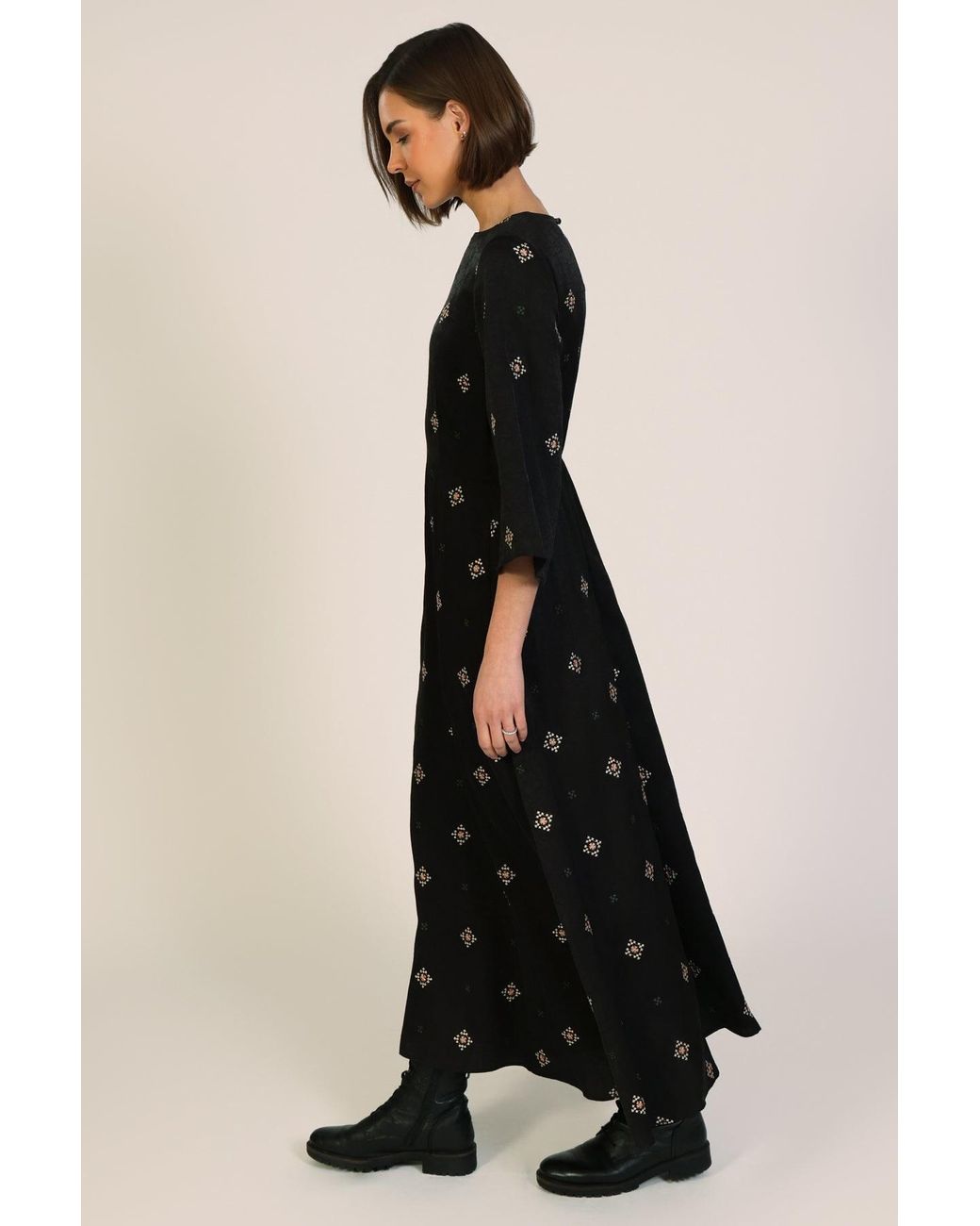 Traffic People Black Sacred Silence Embroidered Long Sleeve Deme Maxi Dress