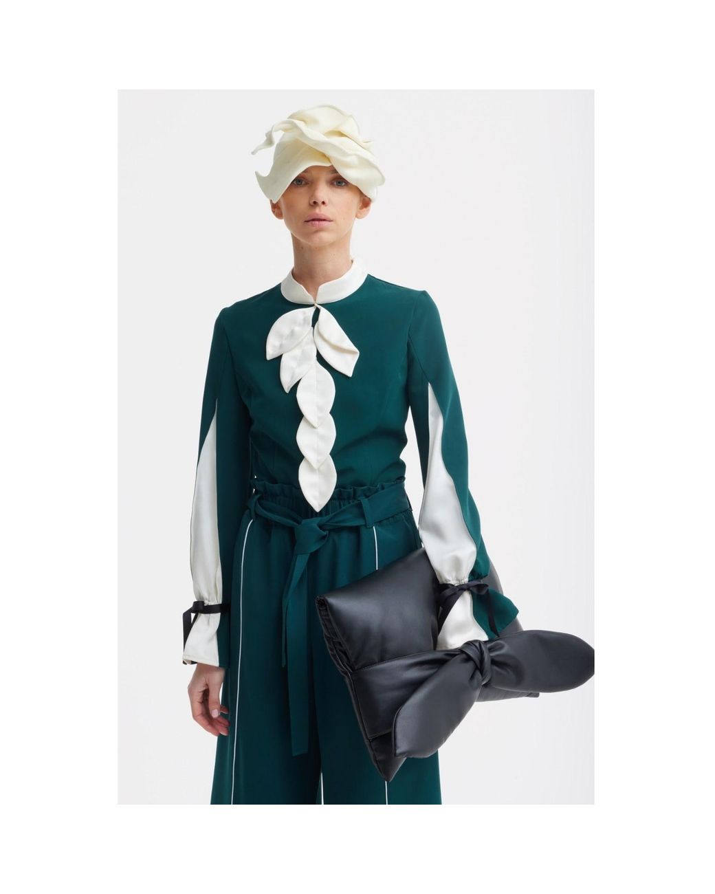 Julia Allert Green Elegant Fitted Blouse – Emerald