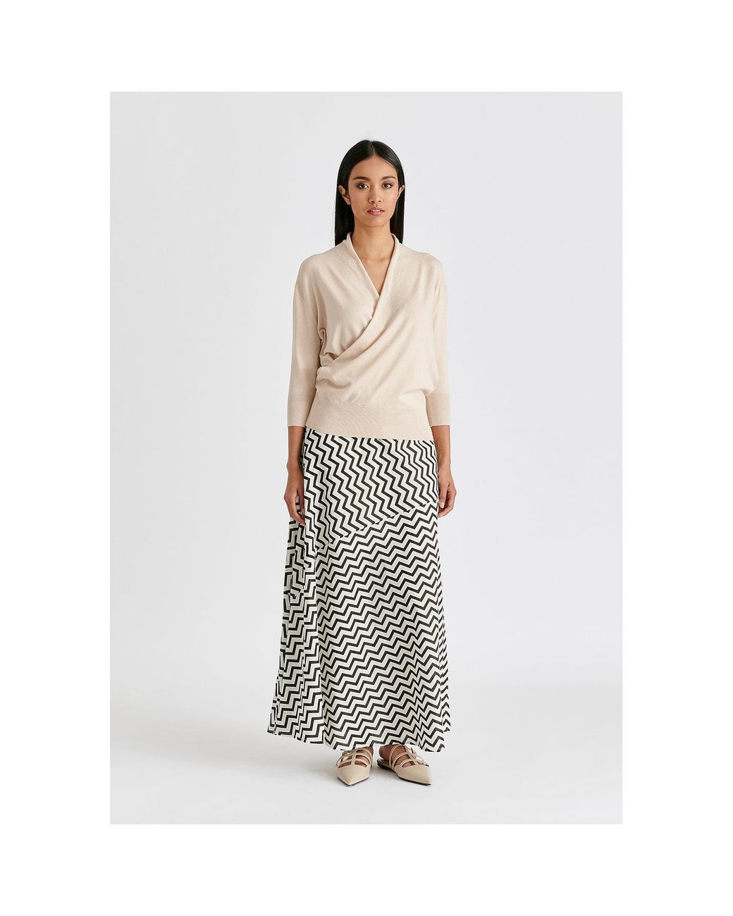 Paisie Natural Neutrals Cropped Sleeve Knit Wrap Top