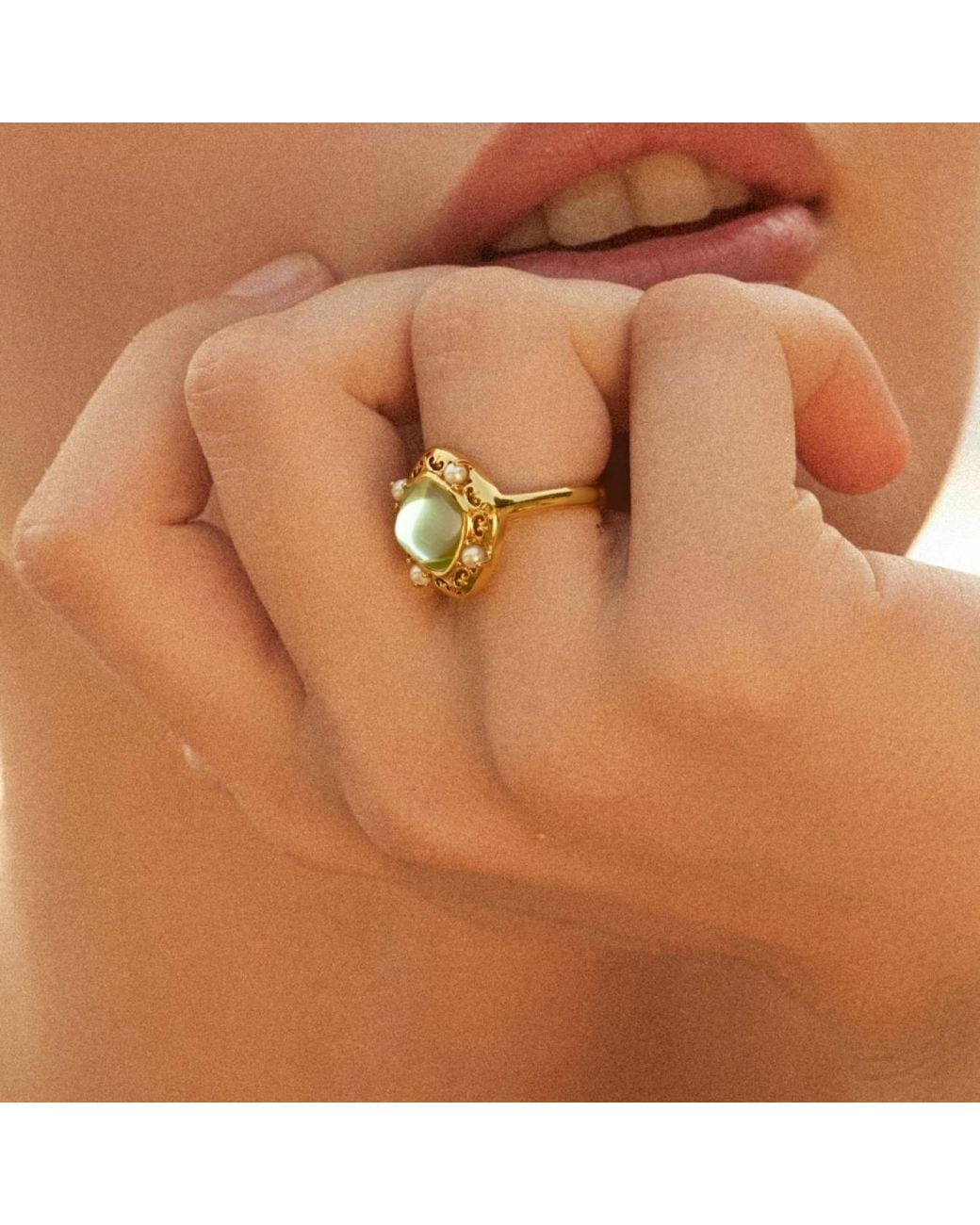 Retro Chic Metallic Princess Anna Ring