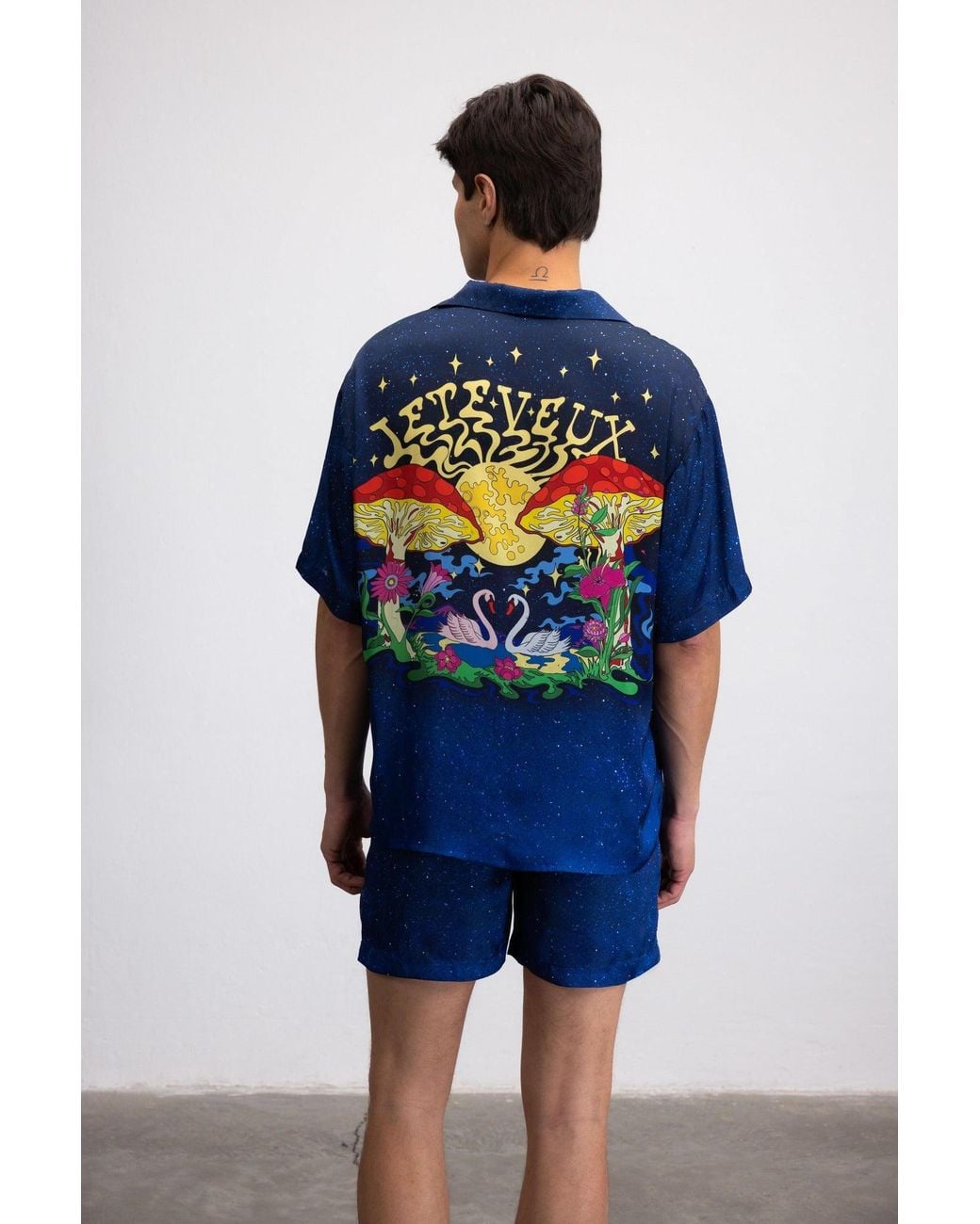 Je Te Veux Blue Night Sky Printed Cosmic Mind Drawstring Shorts for men
