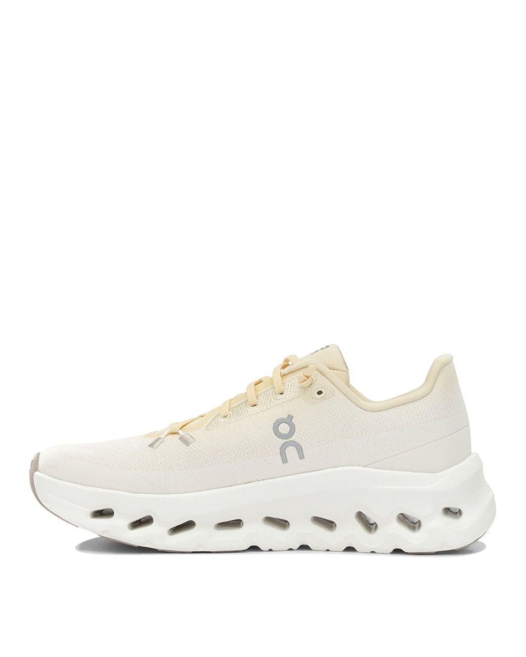 On Shoes White Cloudtilt Low-Top Sneakers