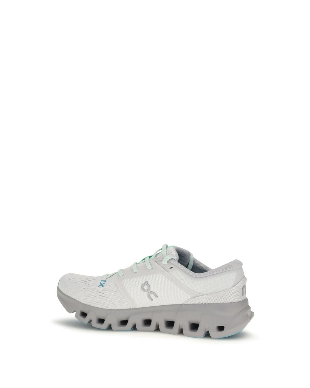 On Shoes White Cloud X 5 Training Sneakers Frost Alloy for men