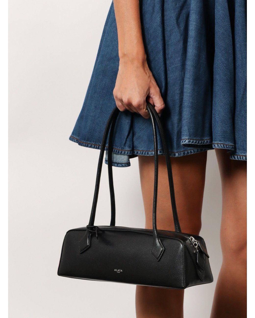 Alaïa Black Le Teckel Leather Shoulder Bag